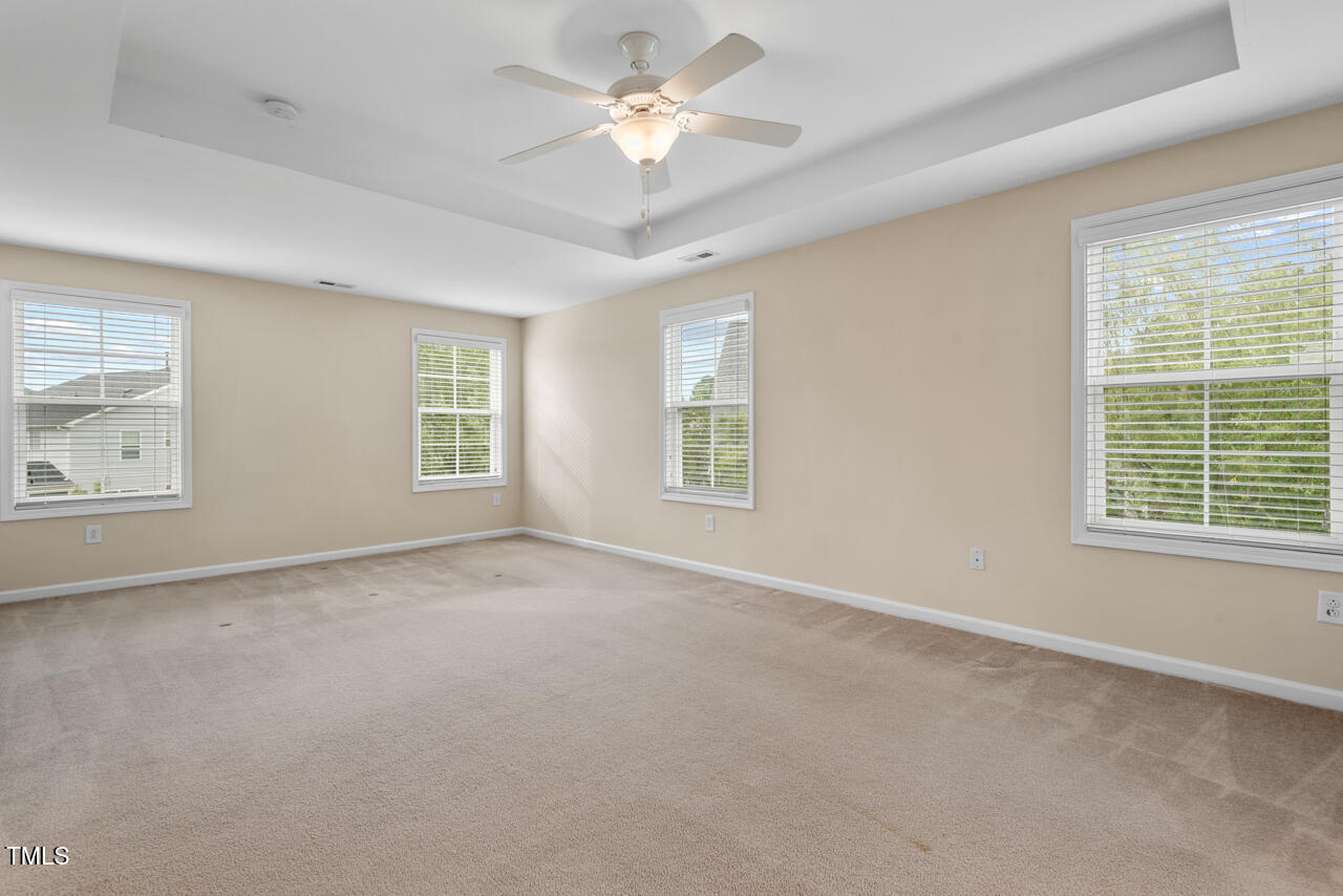 210 Strolling Way Property Photo 26
