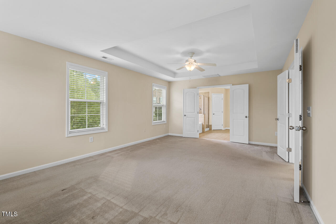 210 Strolling Way Property Photo 28