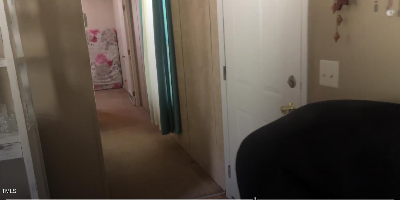 210 Stoney Creek Circle Property Photo 10