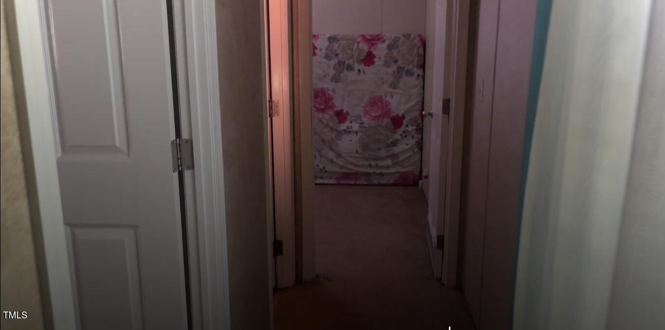 210 Stoney Creek Circle Property Photo 11