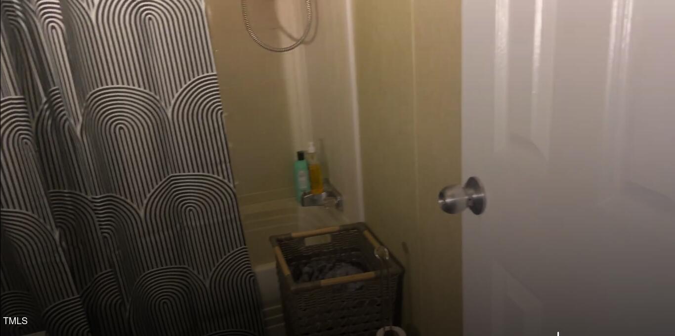 210 Stoney Creek Circle Property Photo 12