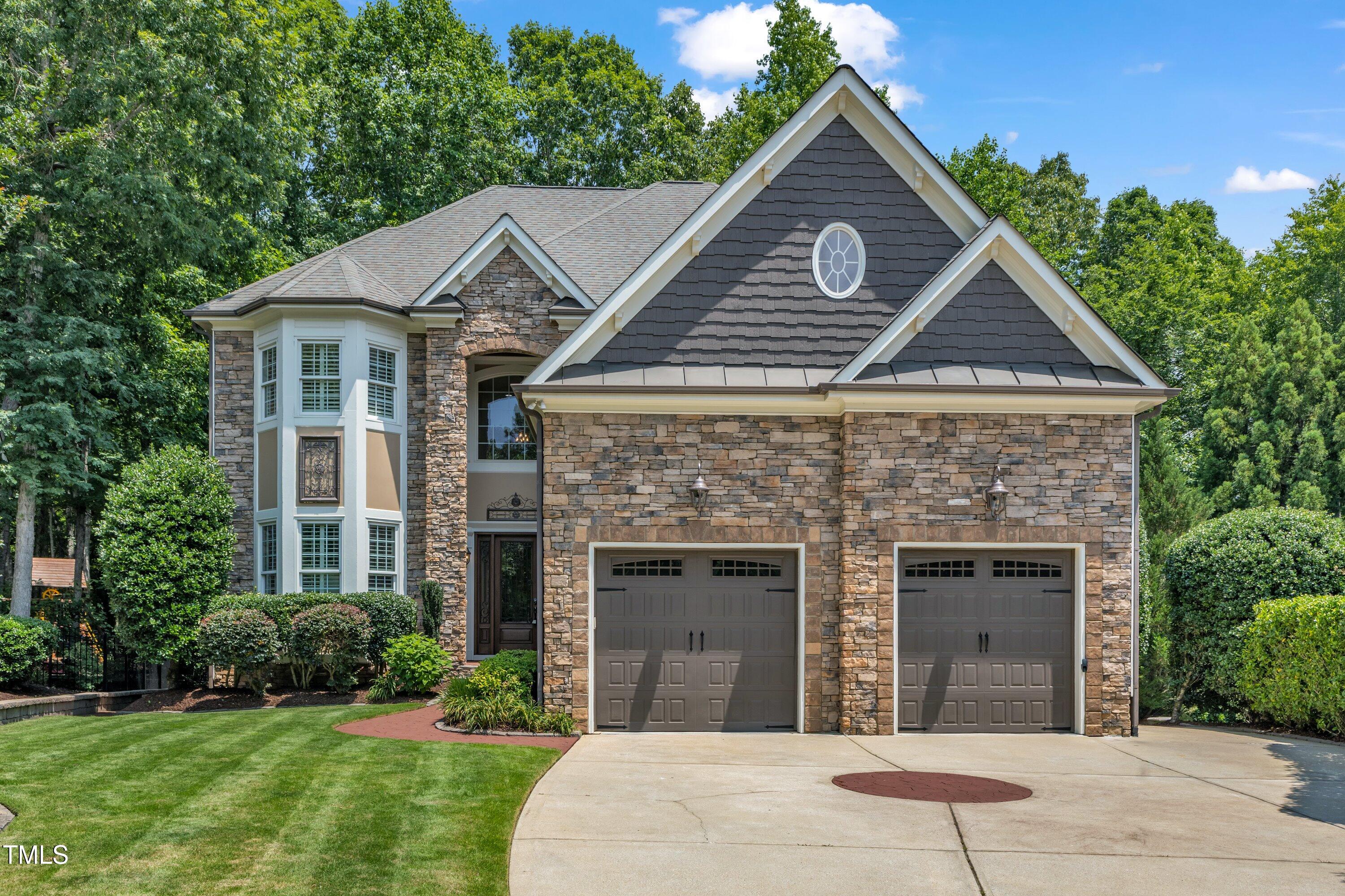 Picture of 104 Bellagio Drive