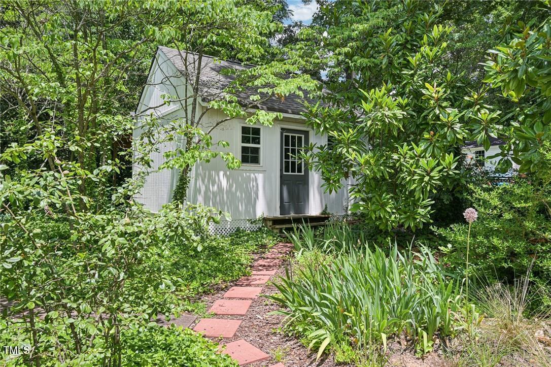 1004 E Willowbrook Drive Property Photo 41