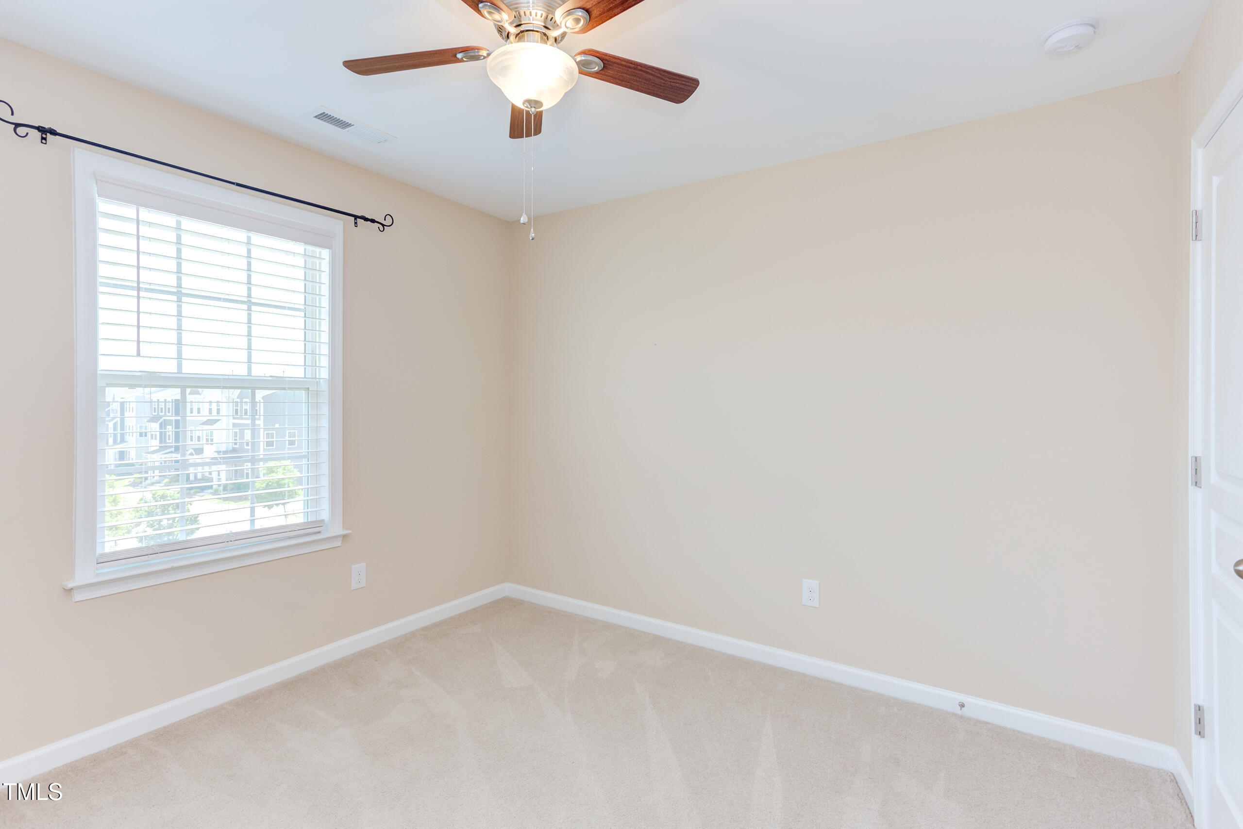 5908 Giddings Street Property Photo 33