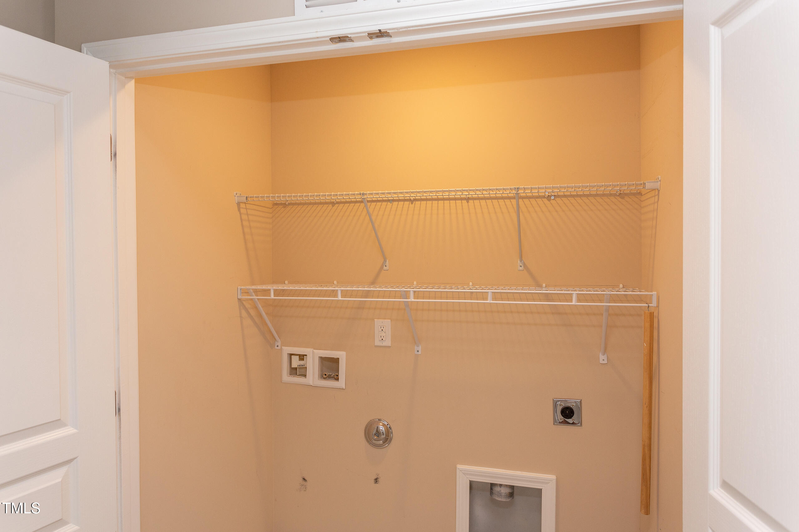5908 Giddings Street Property Photo 39