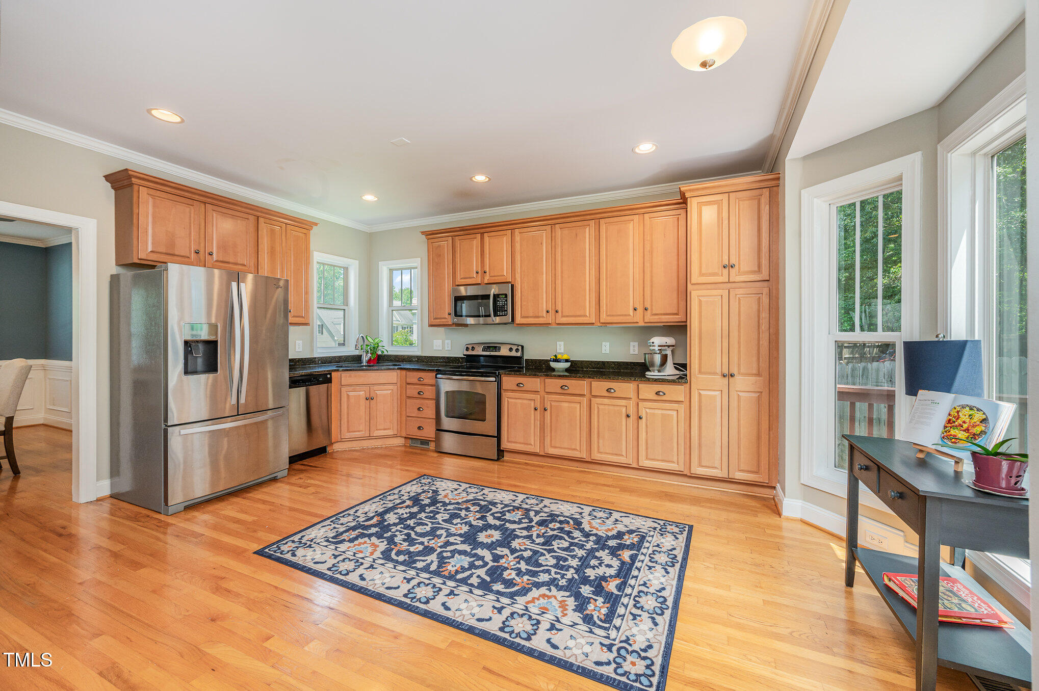 1230 Golden Bluff Lane Property Photo 5