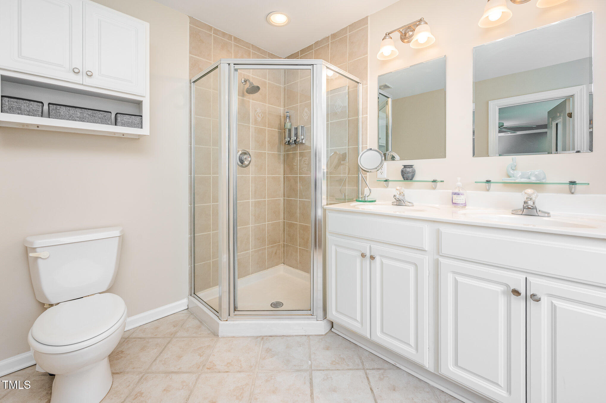 1230 Golden Bluff Lane Property Photo 14