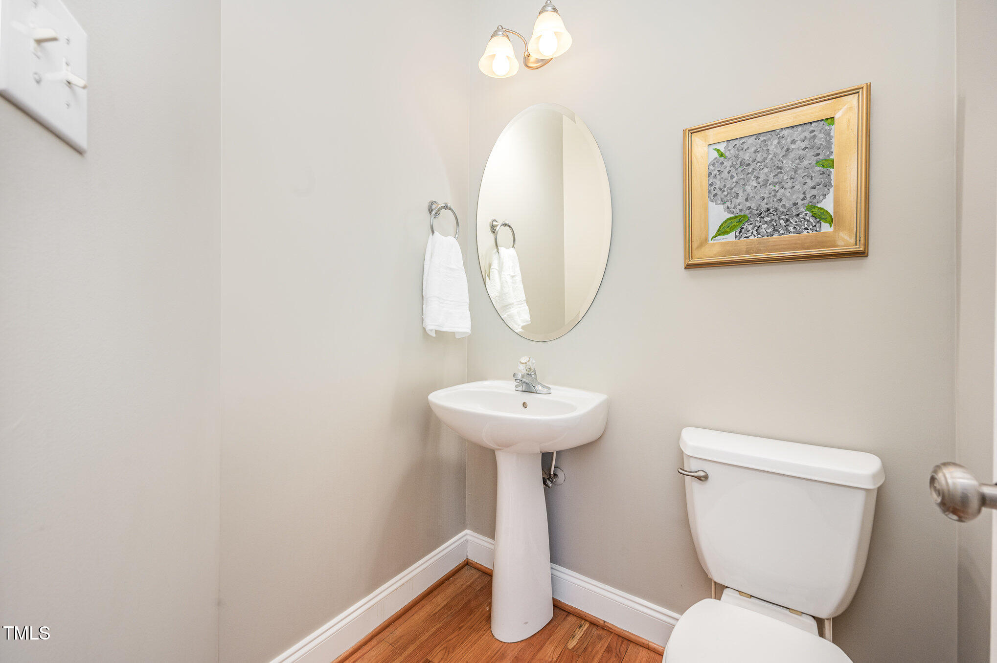 1230 Golden Bluff Lane Property Photo 19