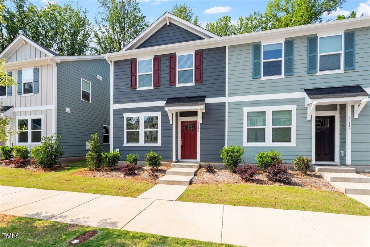 3064 Spline Circle Property Photo 1