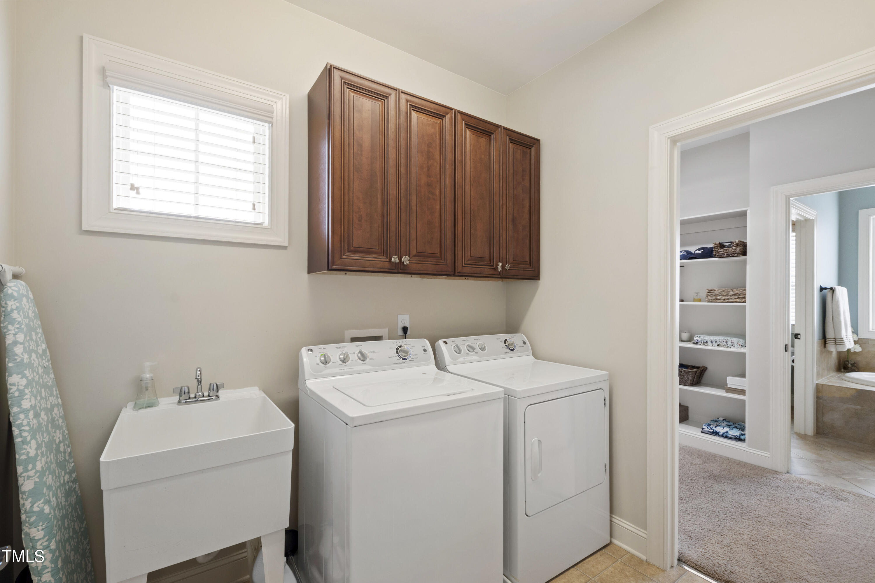 2661 Silver Bend Drive Property Photo 50