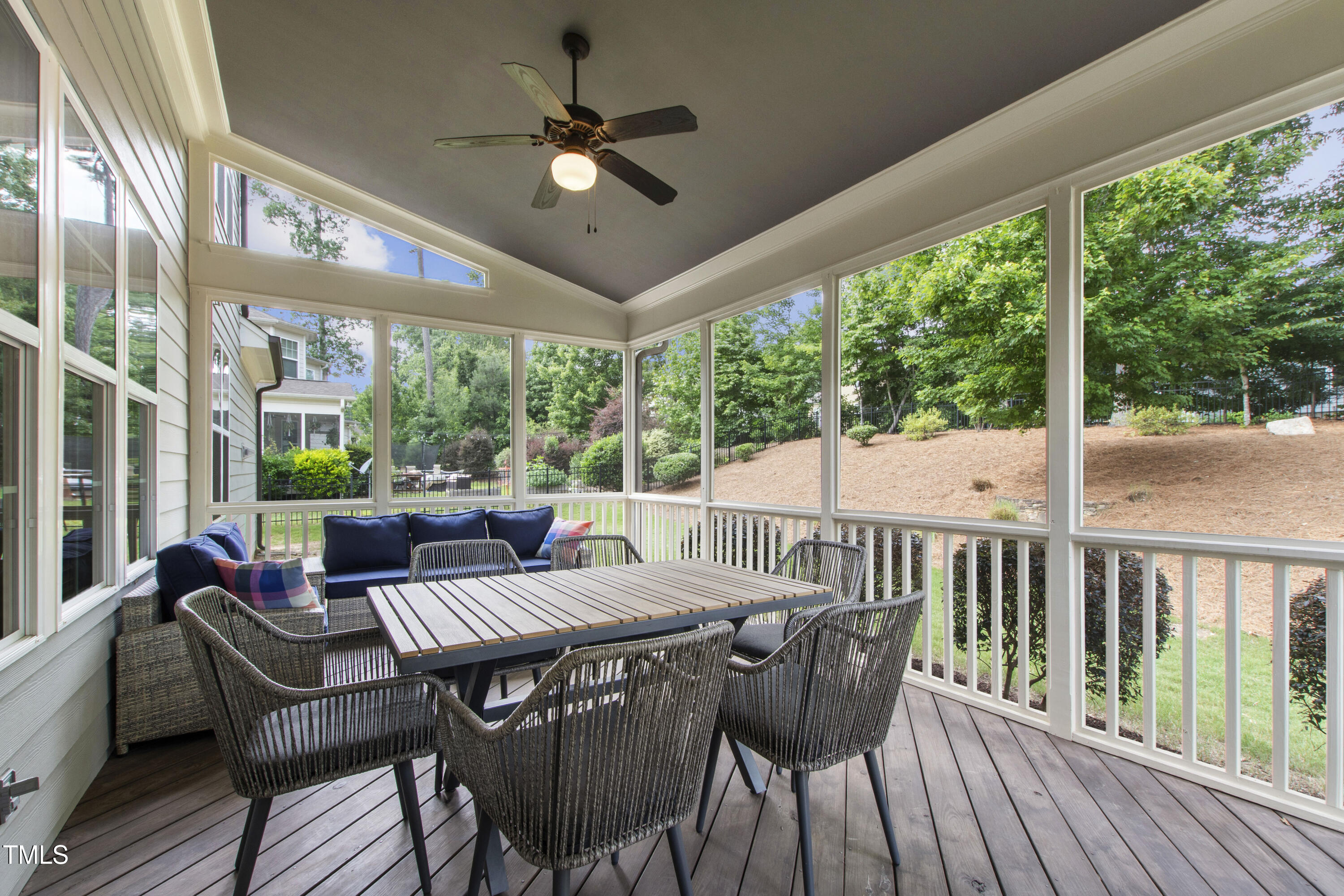 2661 Silver Bend Drive Property Photo 52