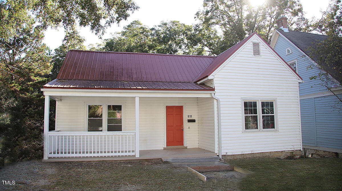 615 Arnette Avenue Property Photo 1