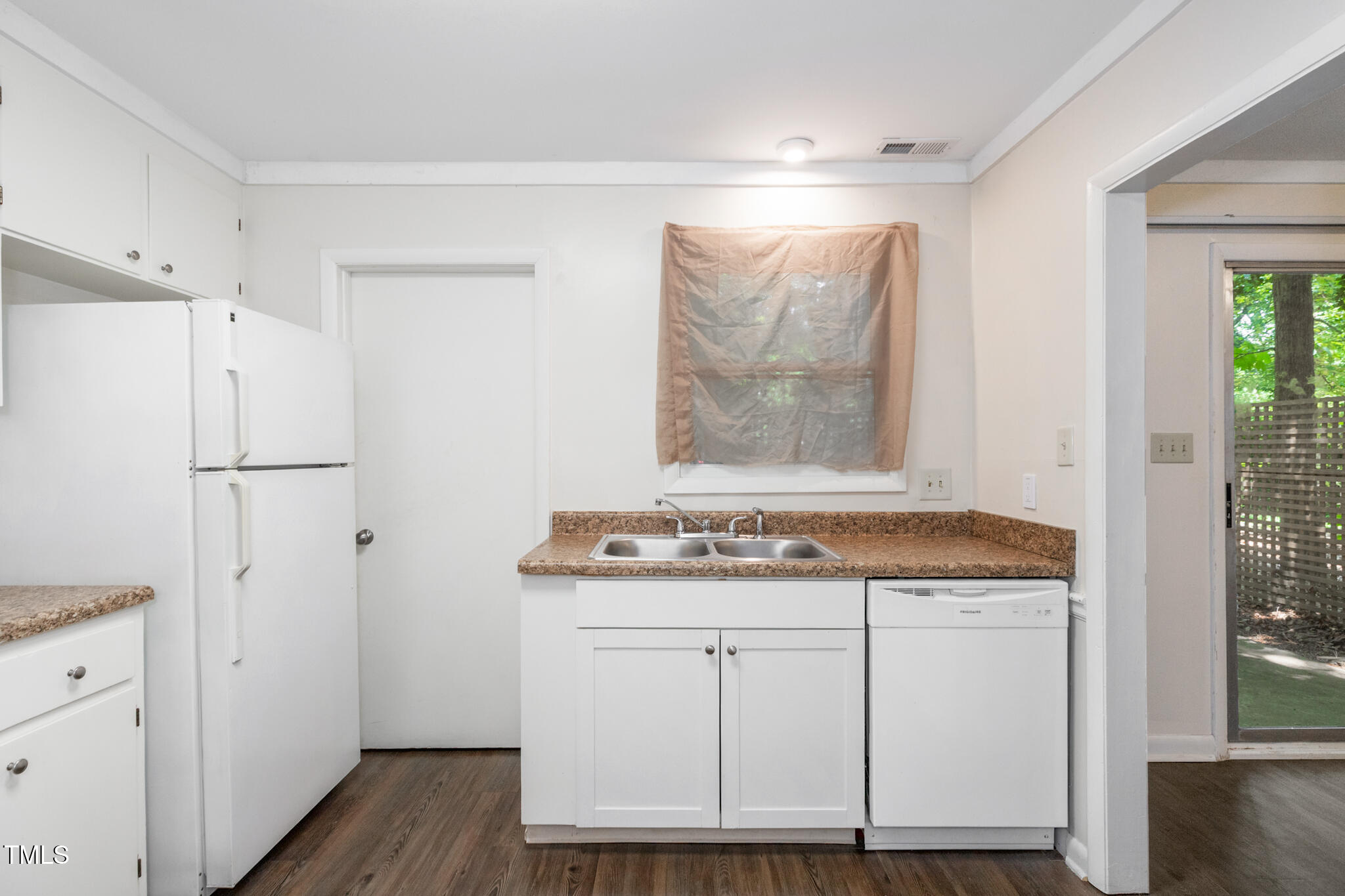 1809-1811 Quail Ridge Road Property Photo 9