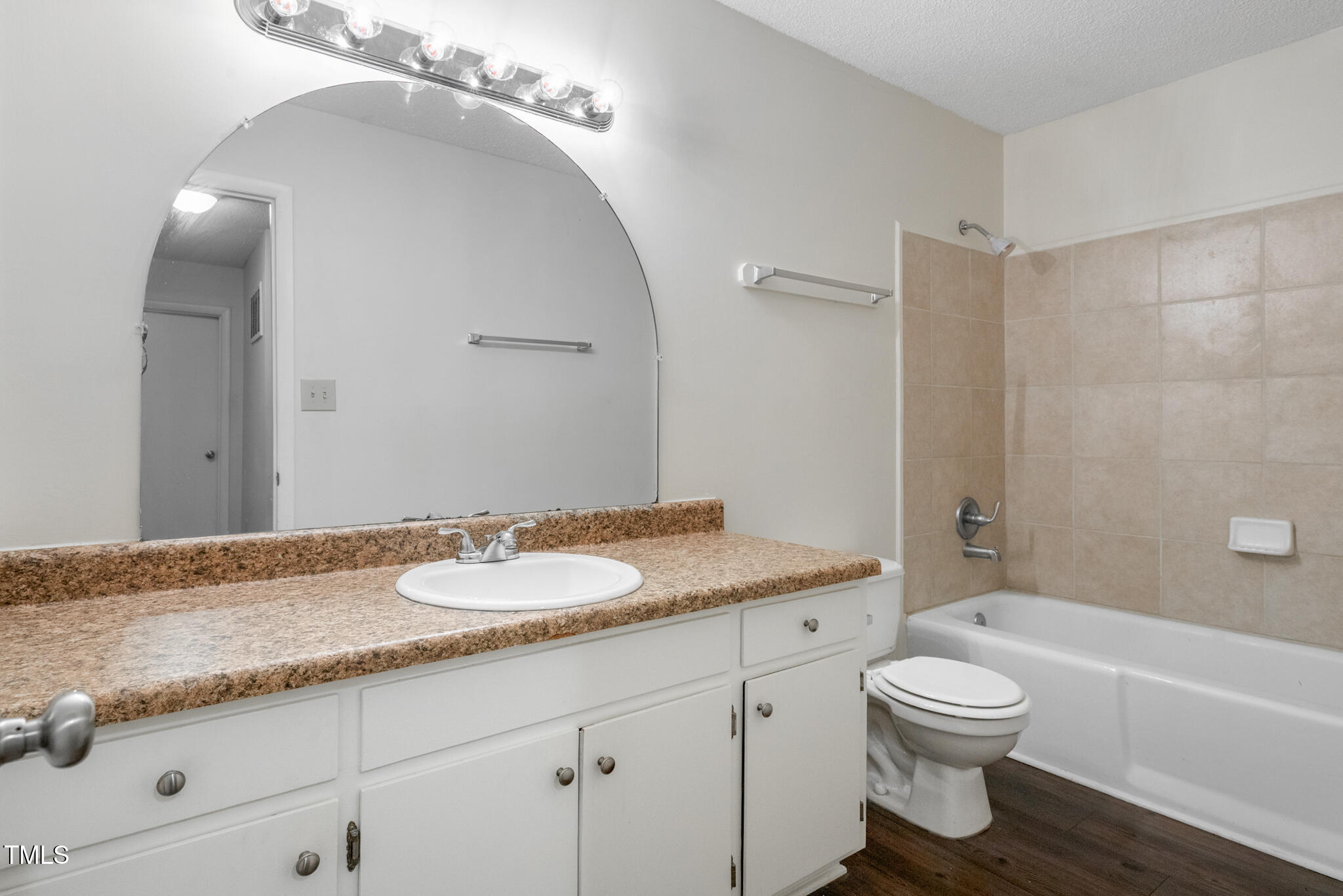 1809-1811 Quail Ridge Road Property Photo 14