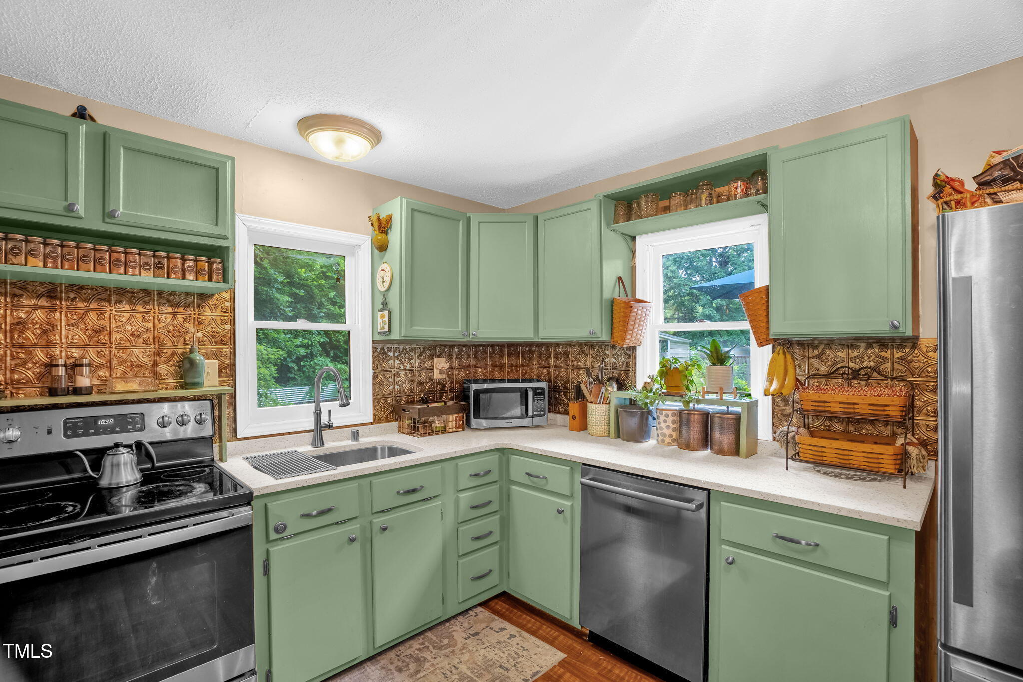 1869 Brevard Road Property Photo 2