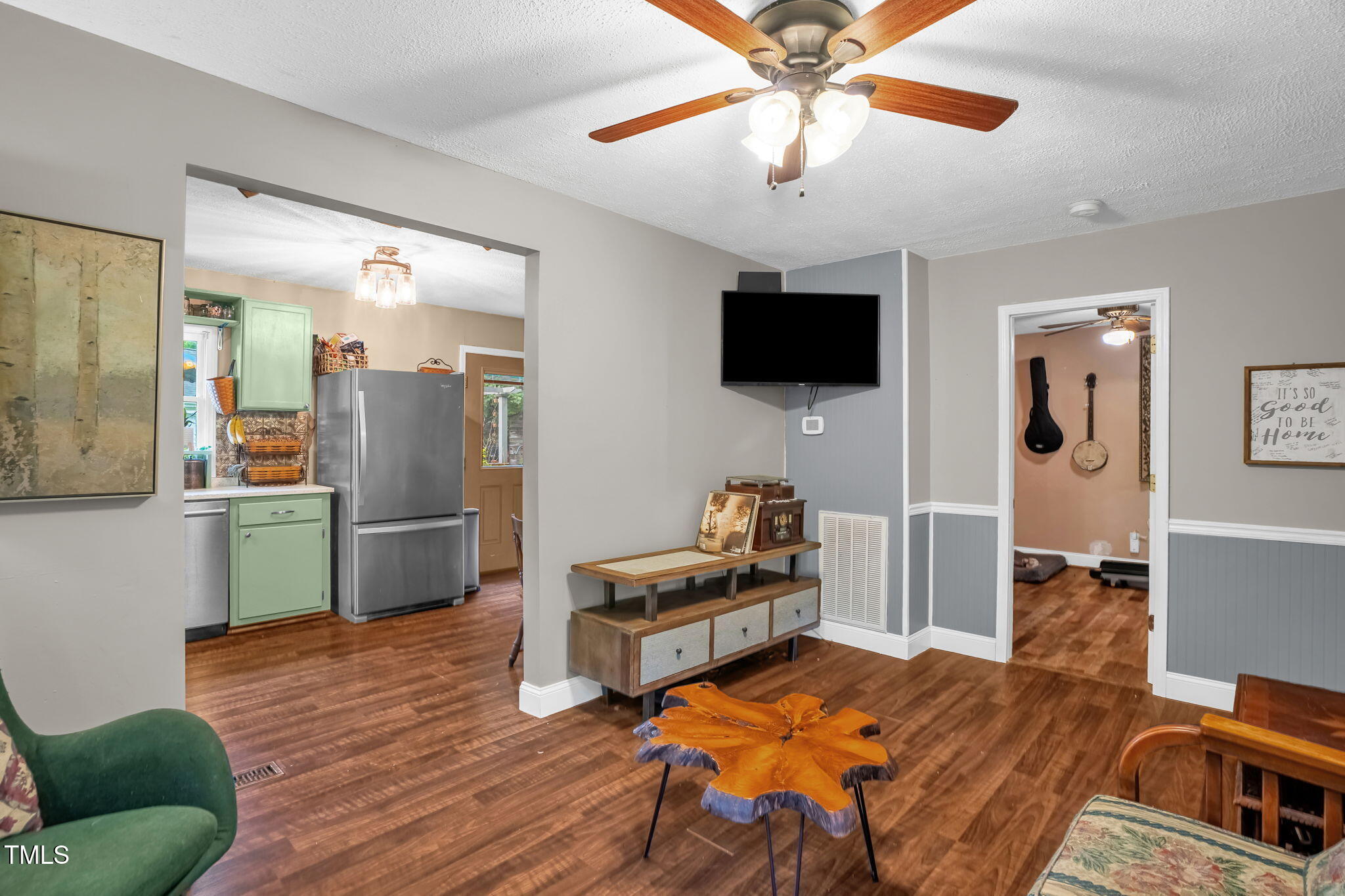 1869 Brevard Road Property Photo 6