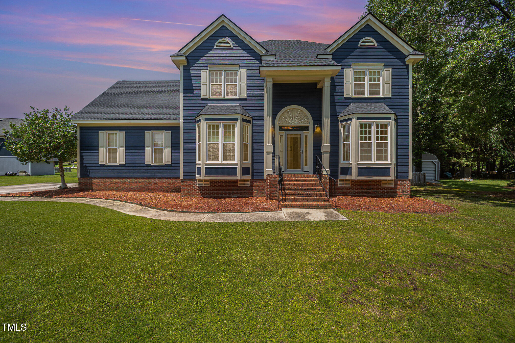 104 Goldleaf Court Property Photo