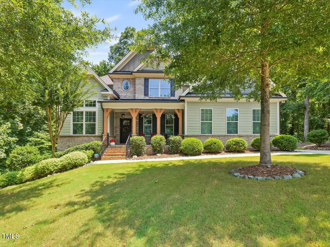 374 Crimson Way Property Photo 1