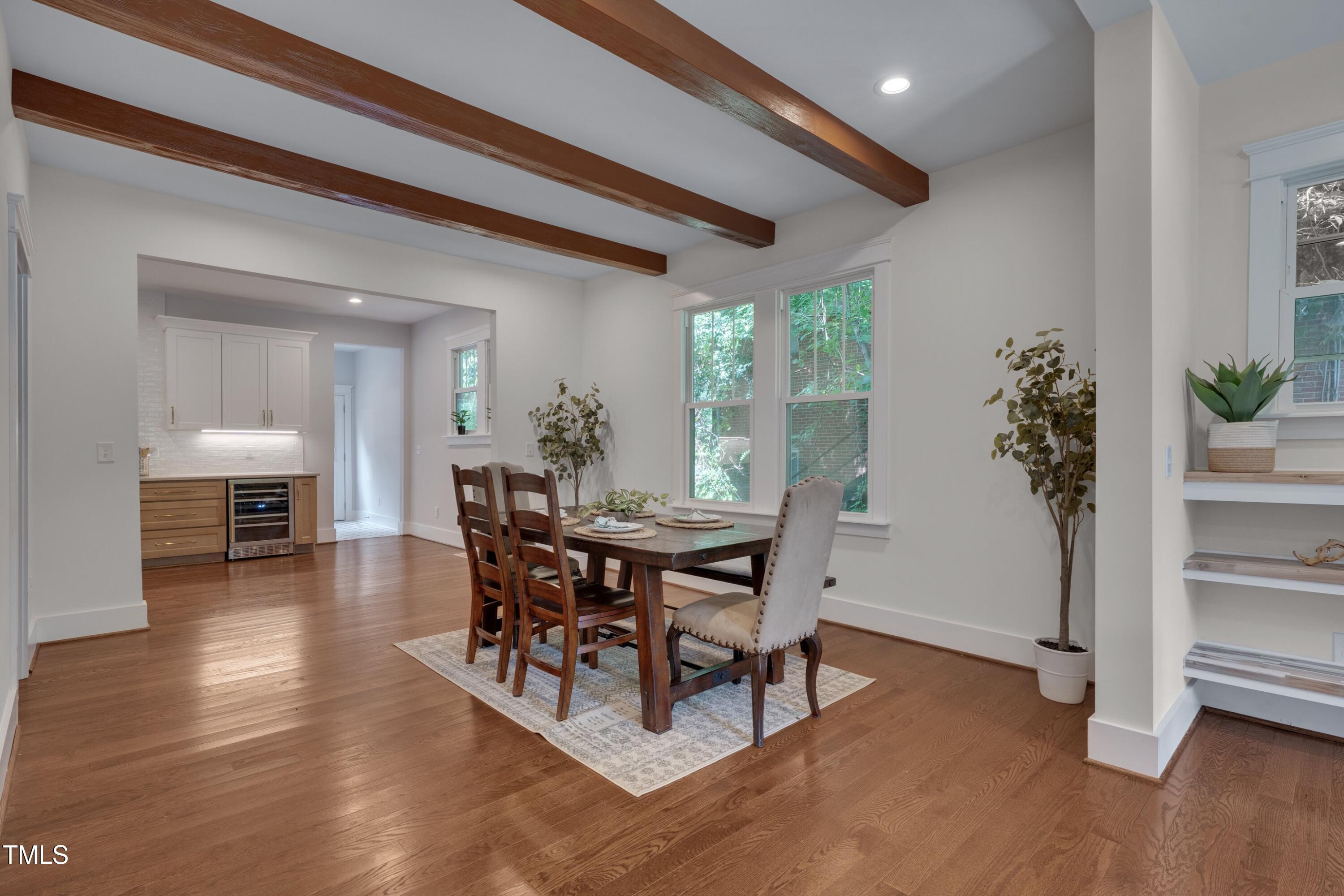924 W Trinity Avenue Property Photo 8