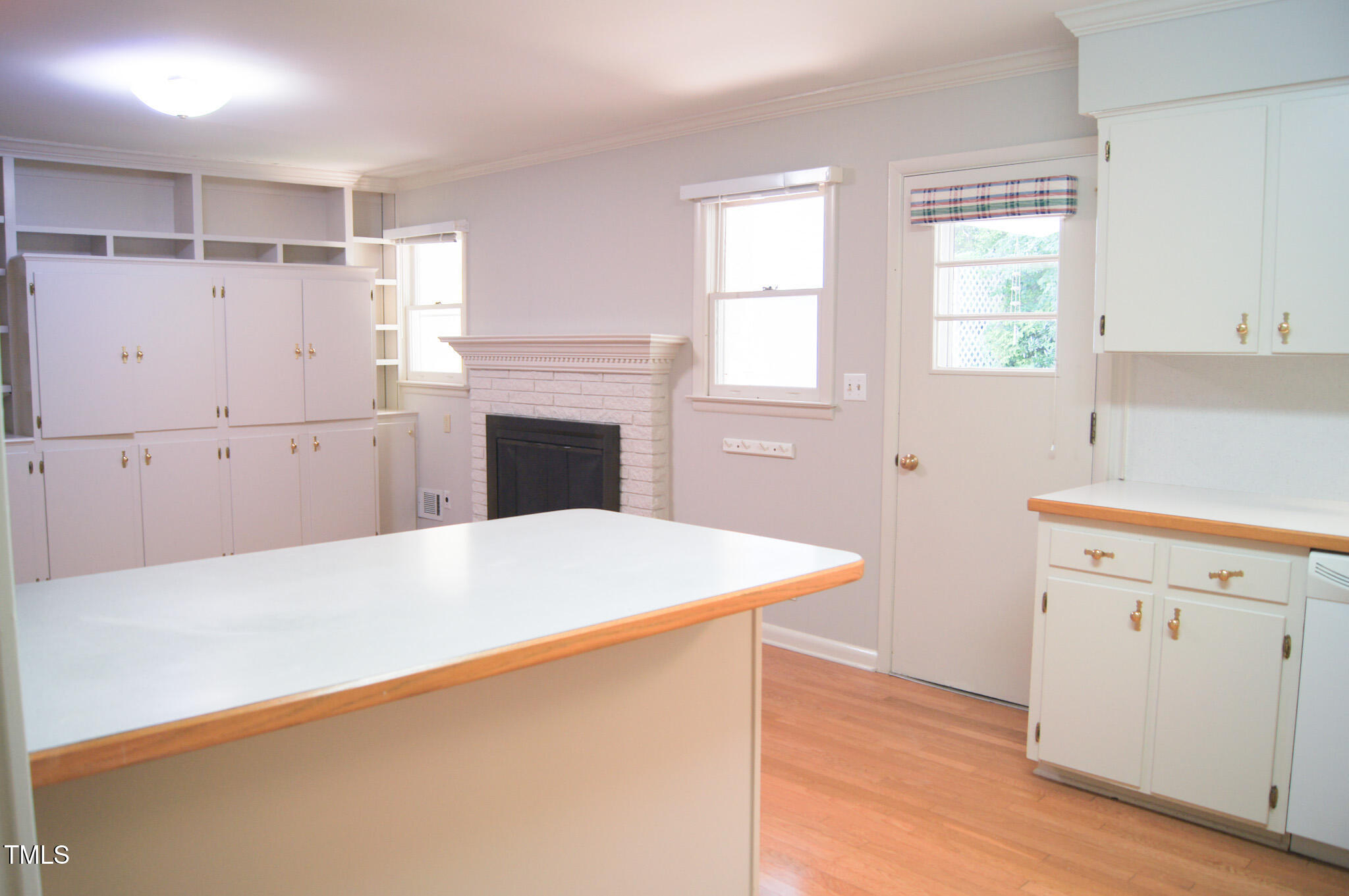 1307 Sycamore Drive Property Photo 24