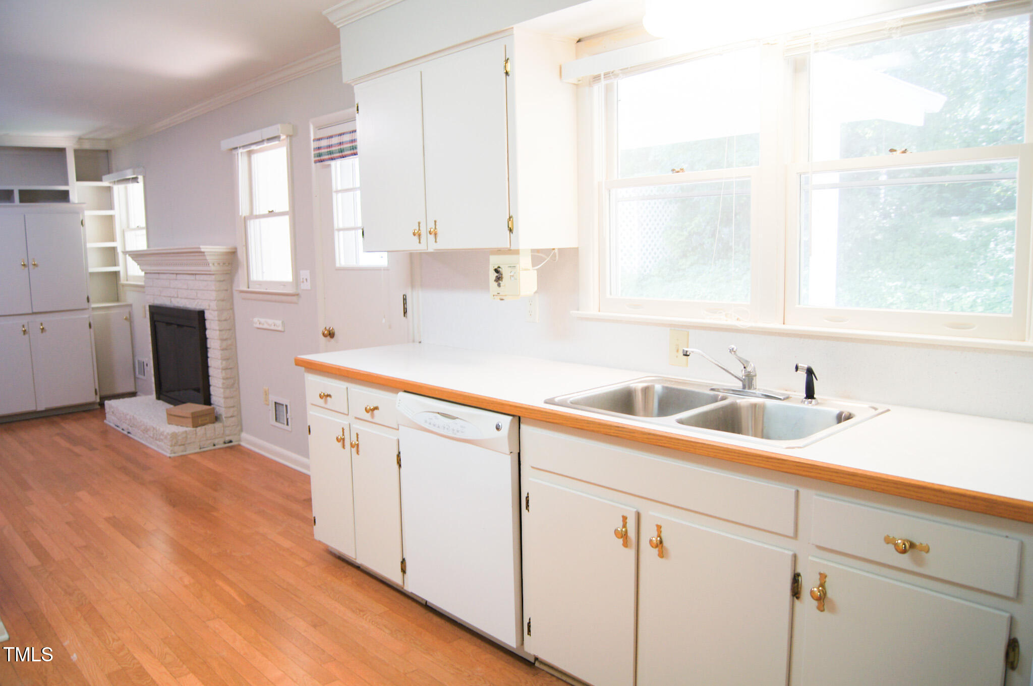 1307 Sycamore Drive Property Photo 28