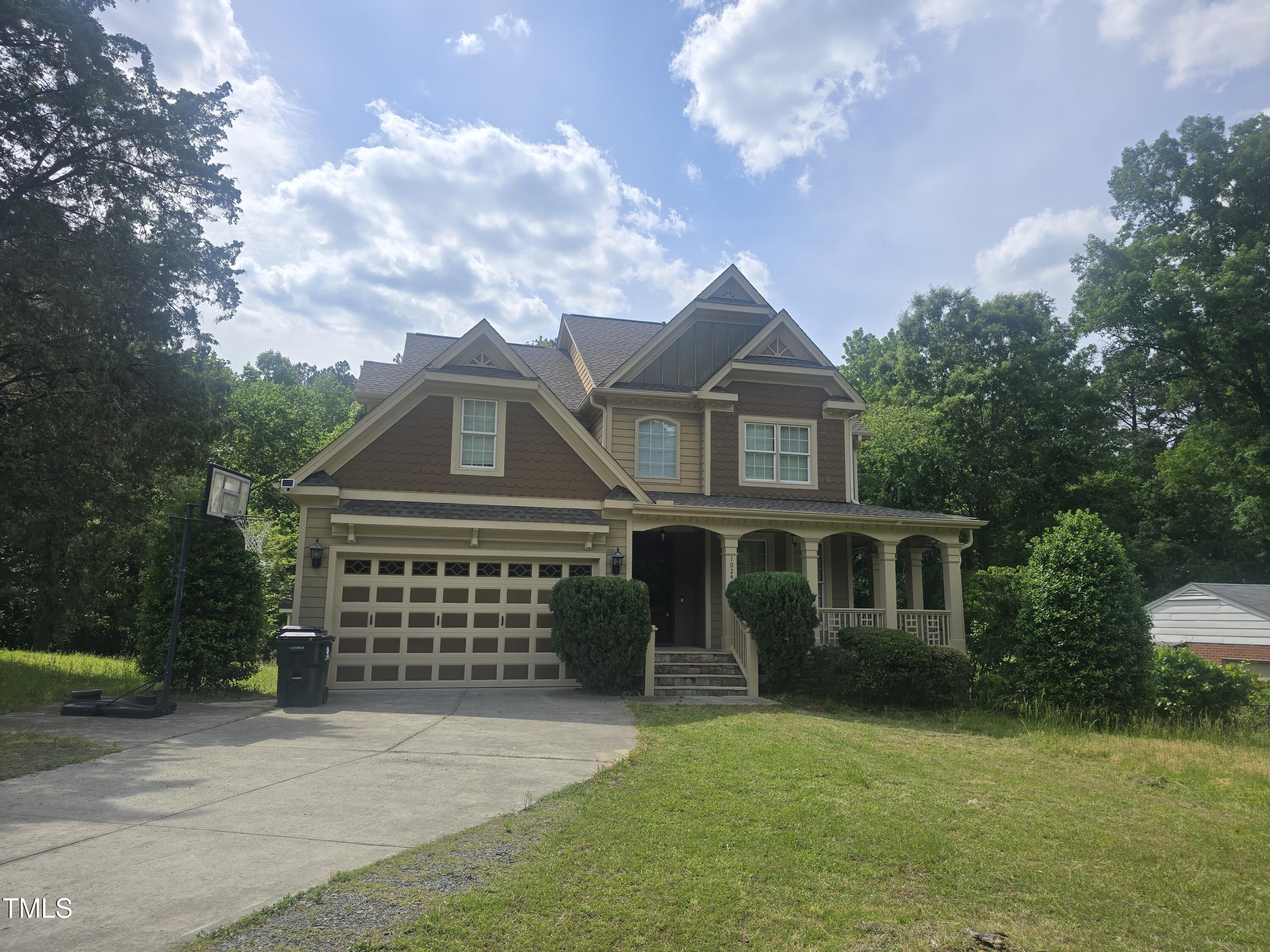 1024 E Horseshoe Road Property Photo 1