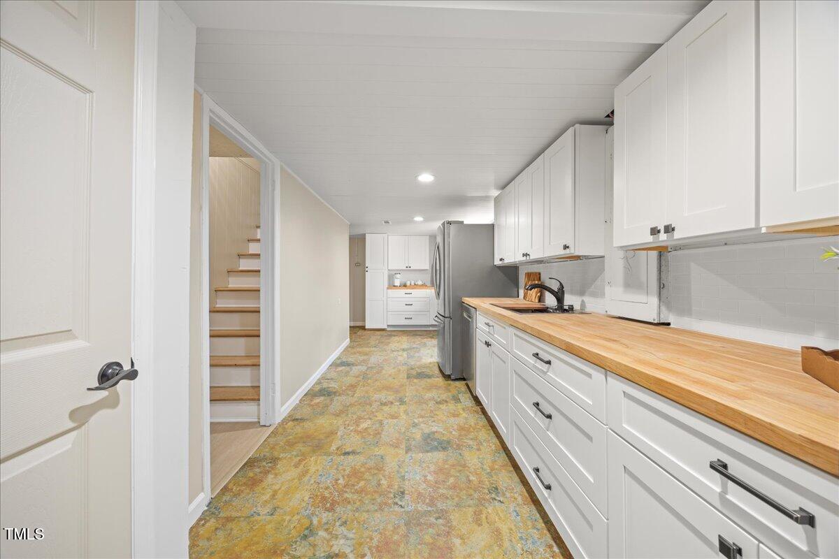 800 Camden Avenue Property Photo 24