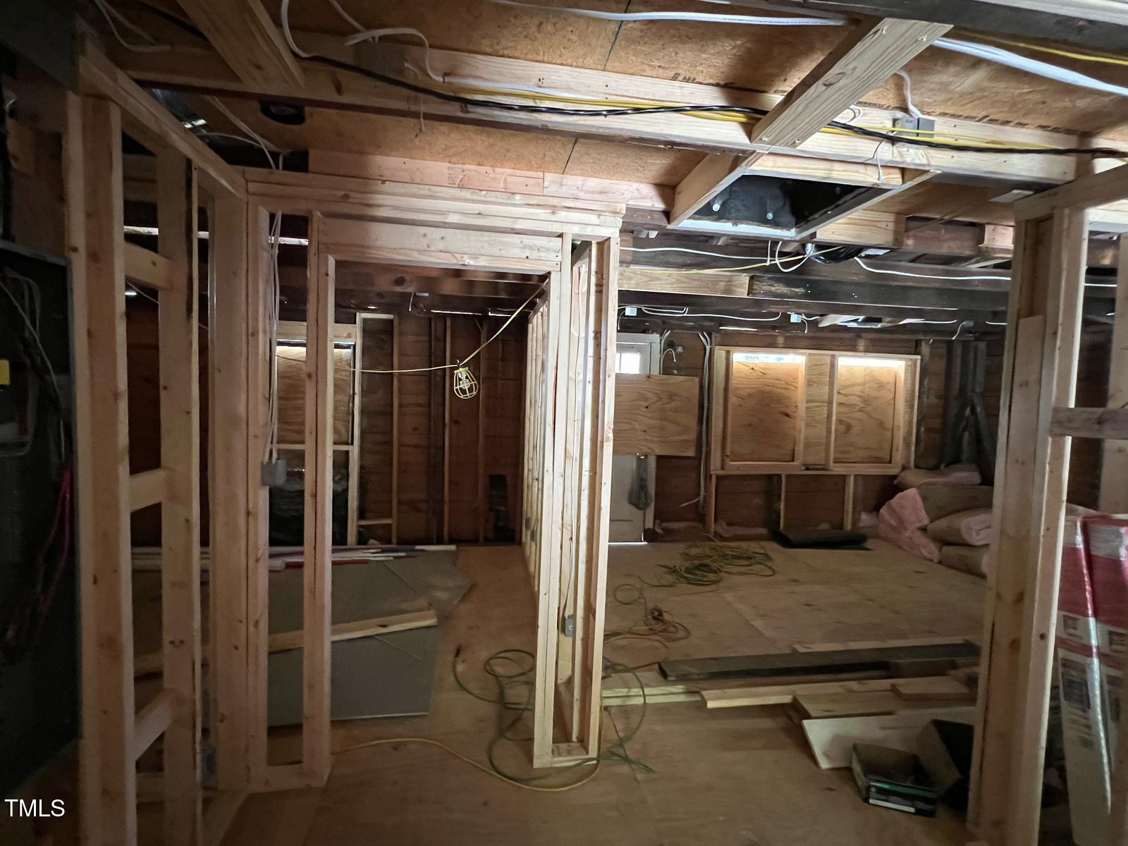 807 Irma Street Se Property Photo 11