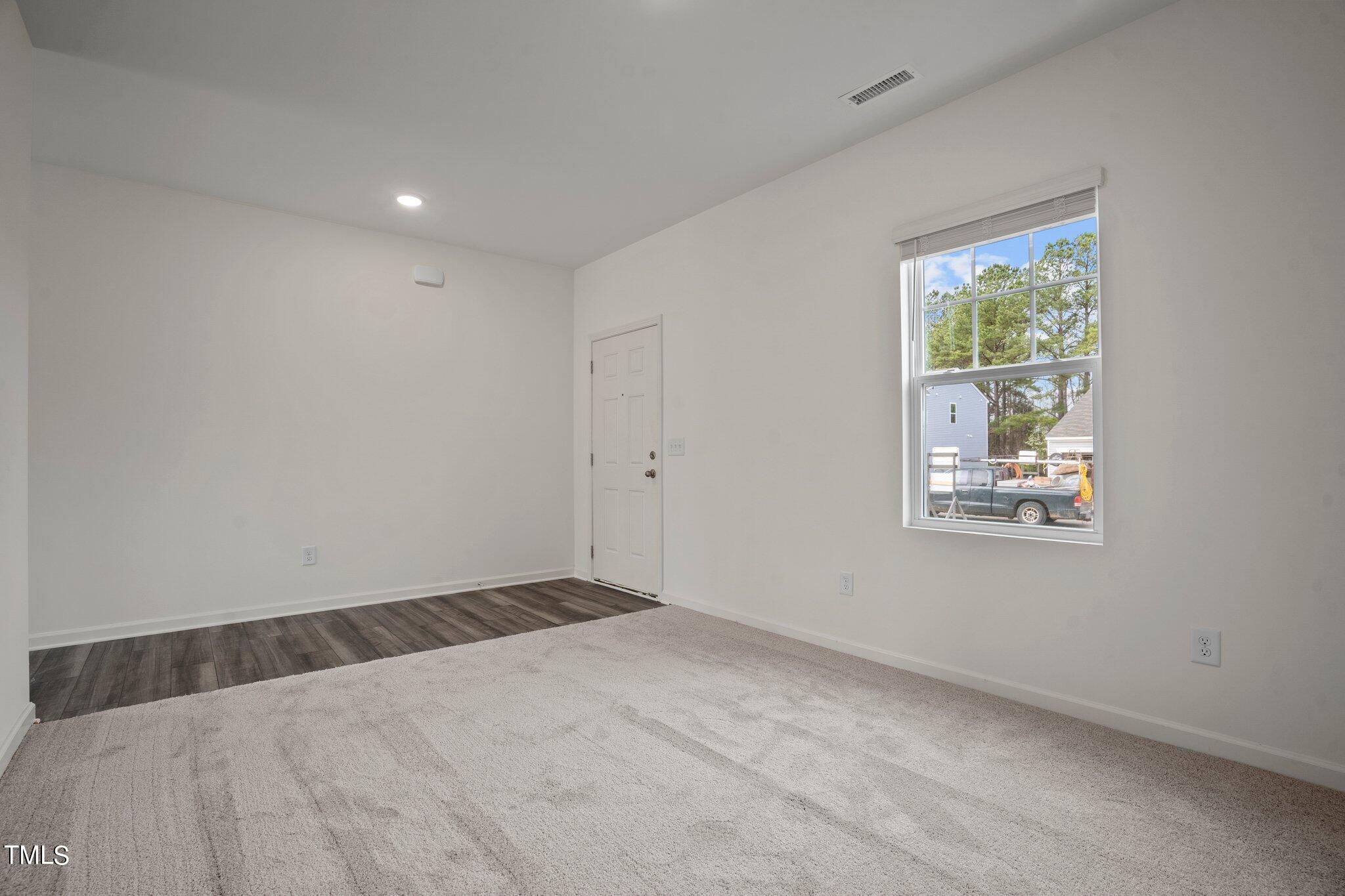 140 N Keatts Winner Court Property Photo 8