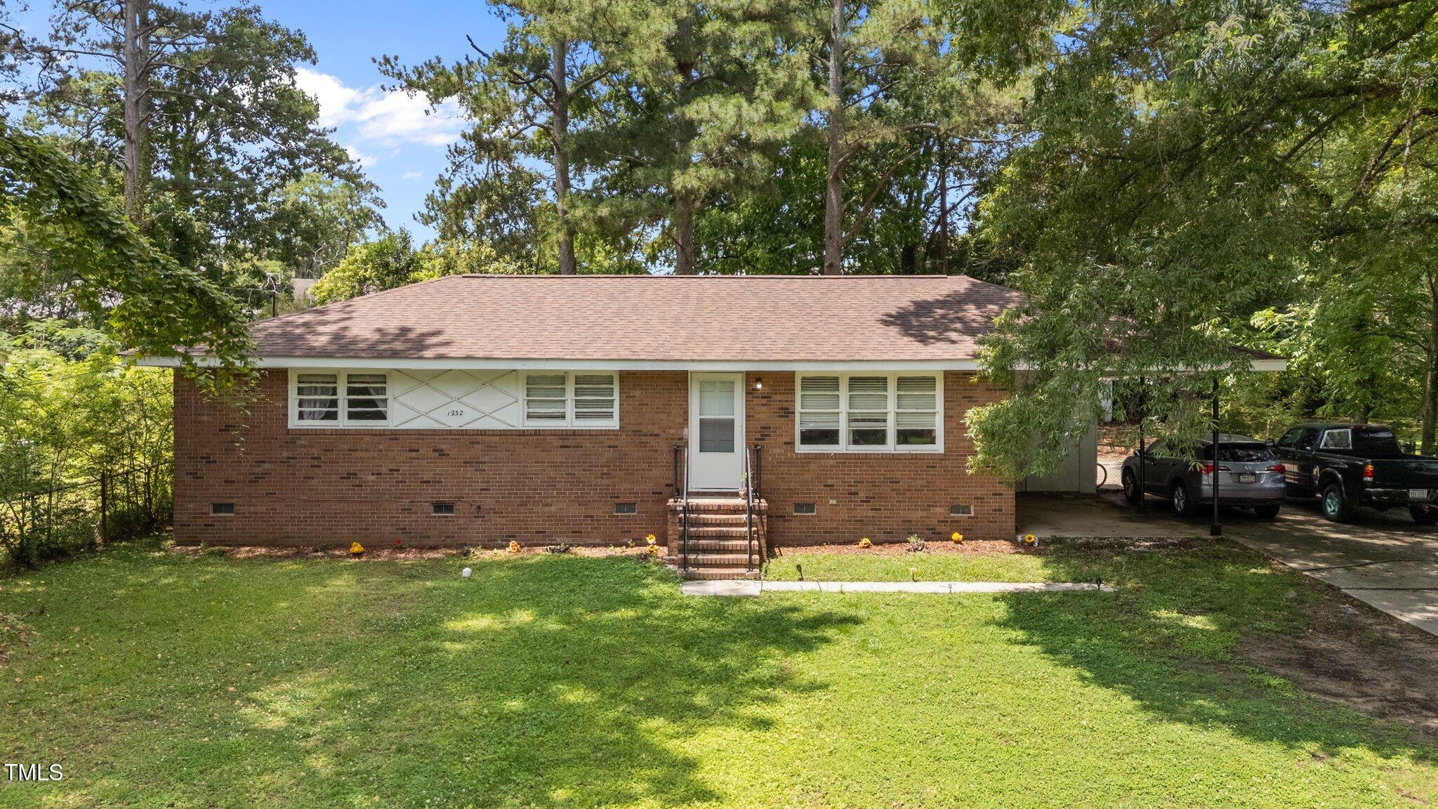 1832 Blandwood Drive Property Photo 1