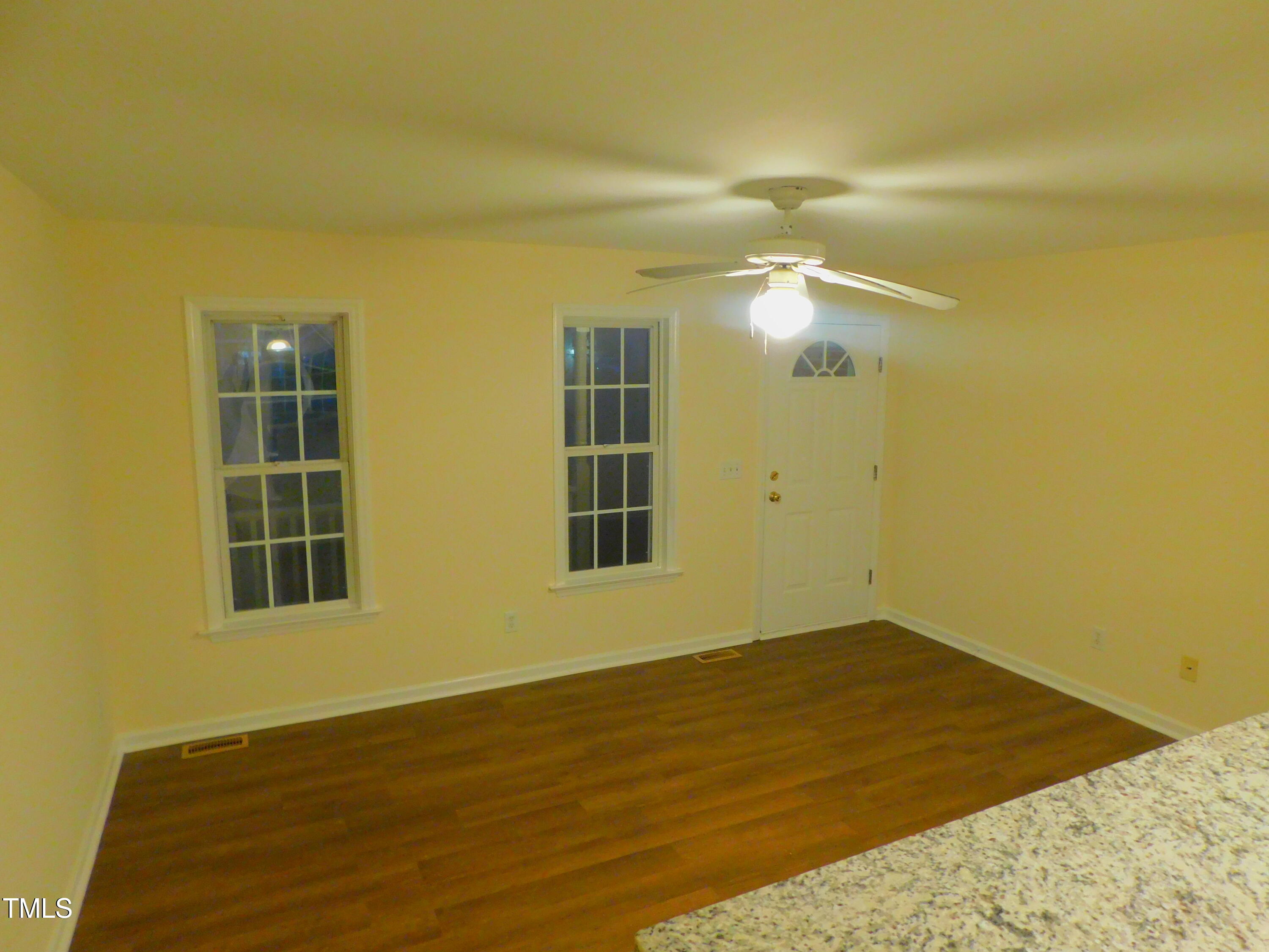 1098 Blackstone Drive Property Photo 3