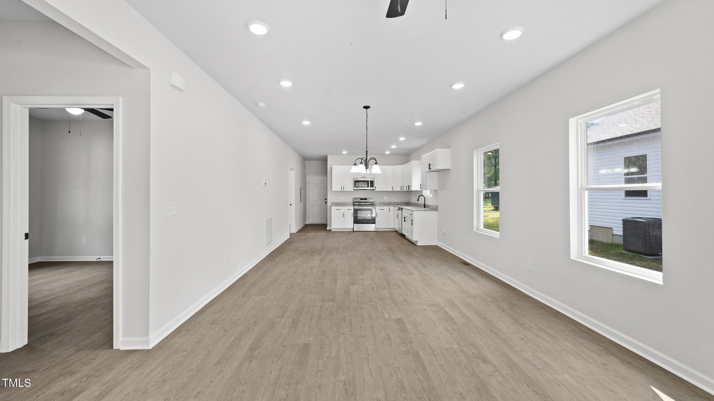 2305 Pinecroft Drive Property Photo 21