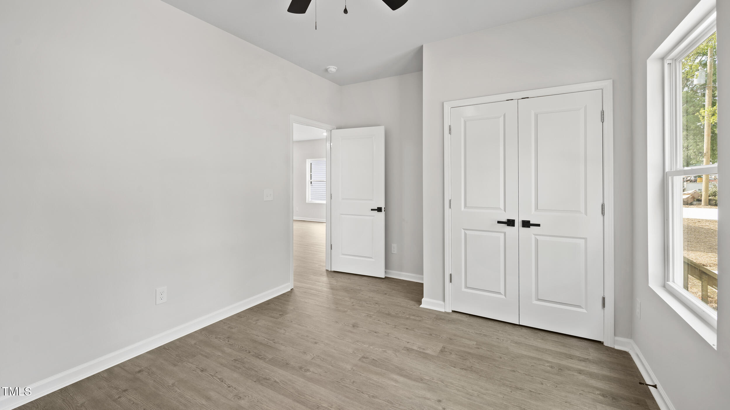2305 Pinecroft Drive Property Photo 22