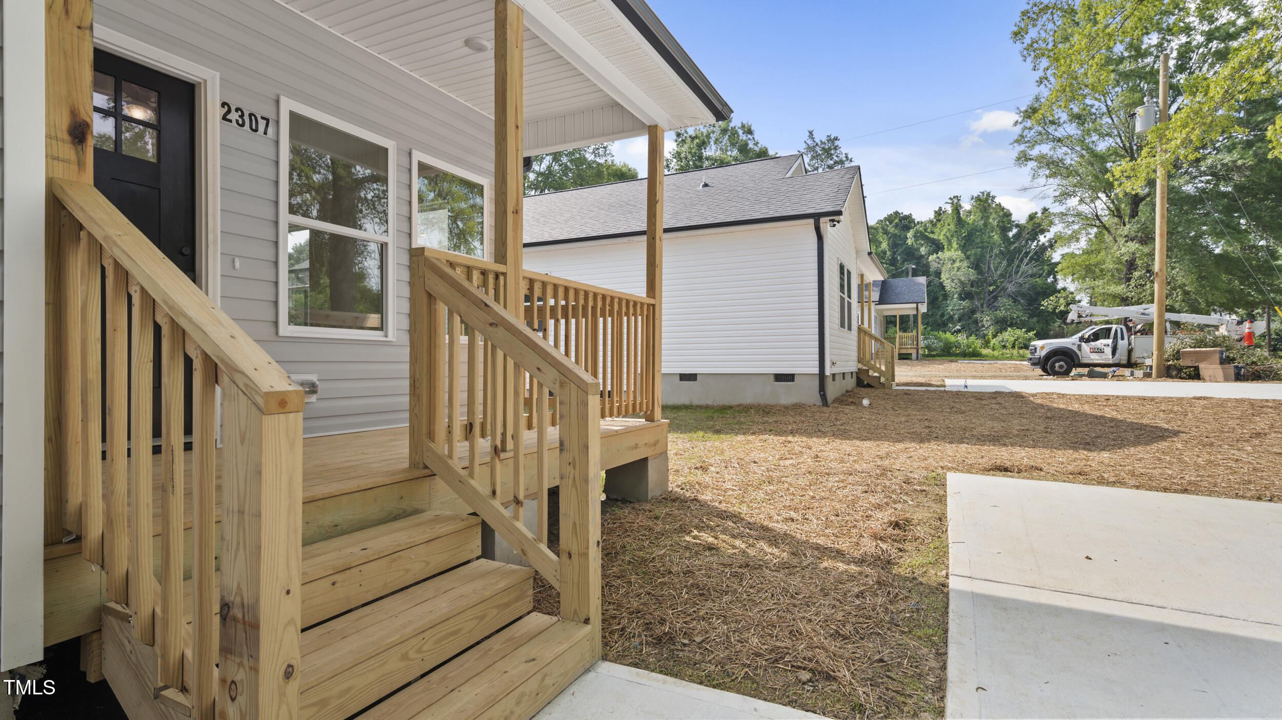 2305 Pinecroft Drive Property Photo 28