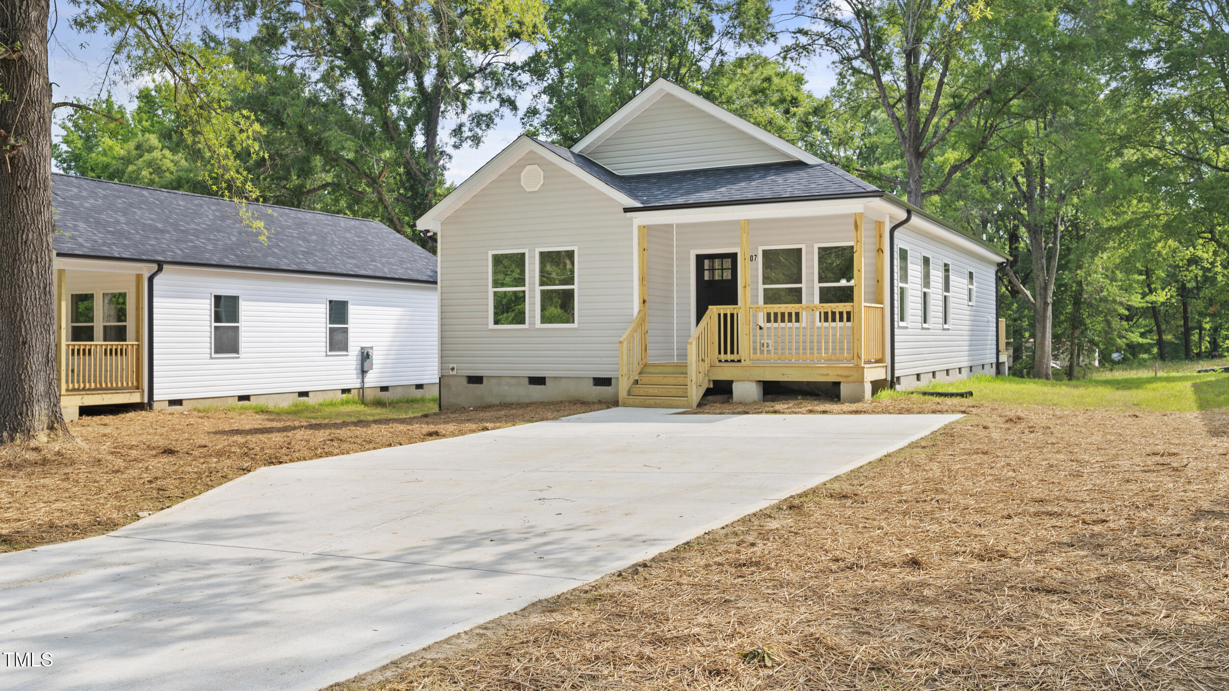2305 Pinecroft Drive Property Photo 32