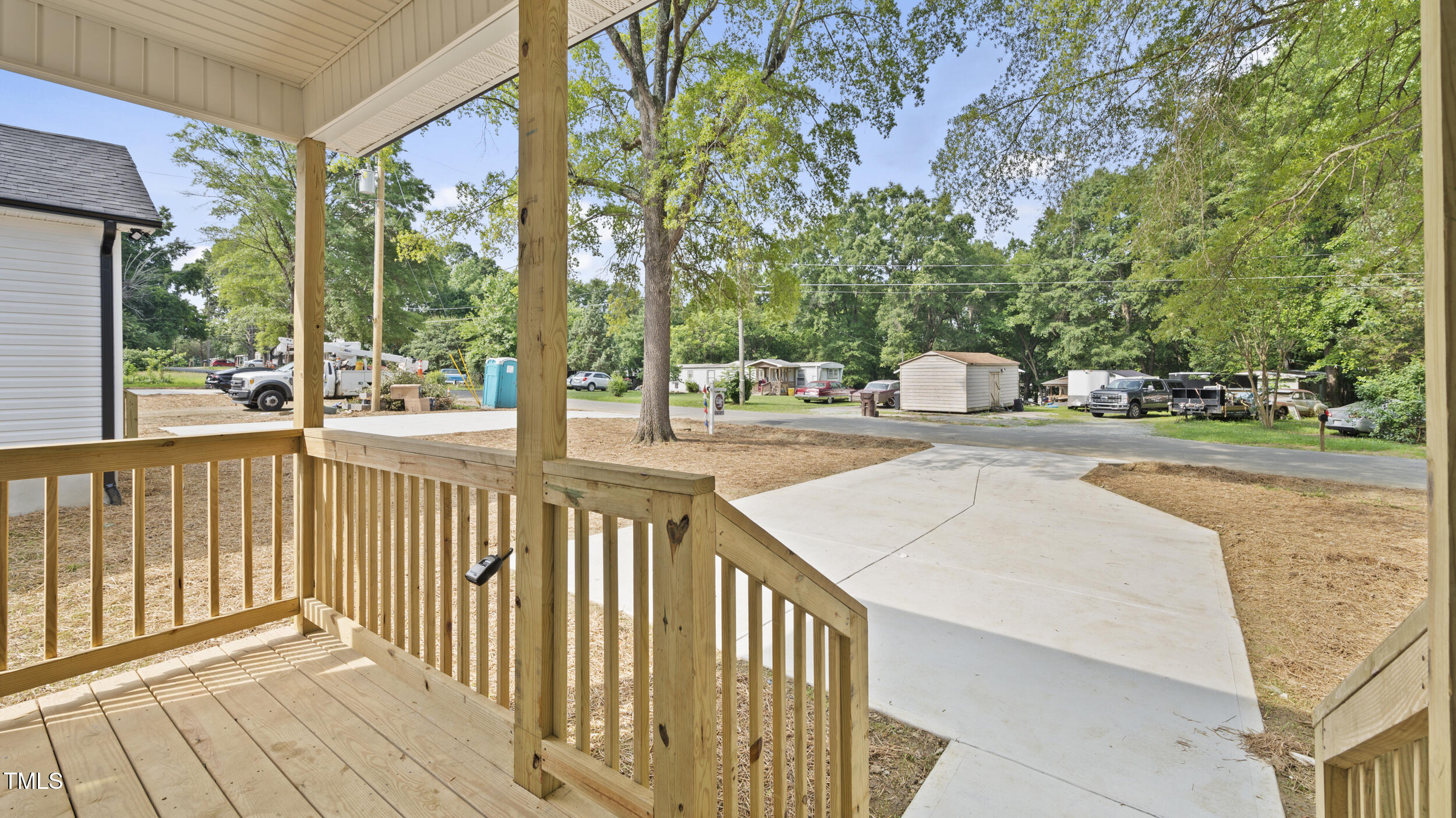 2305 Pinecroft Drive Property Photo 35