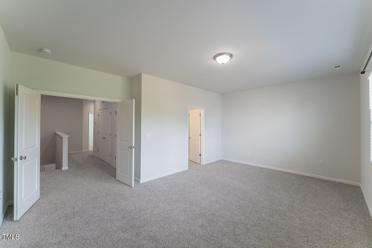 227 Liam Street Property Photo 16