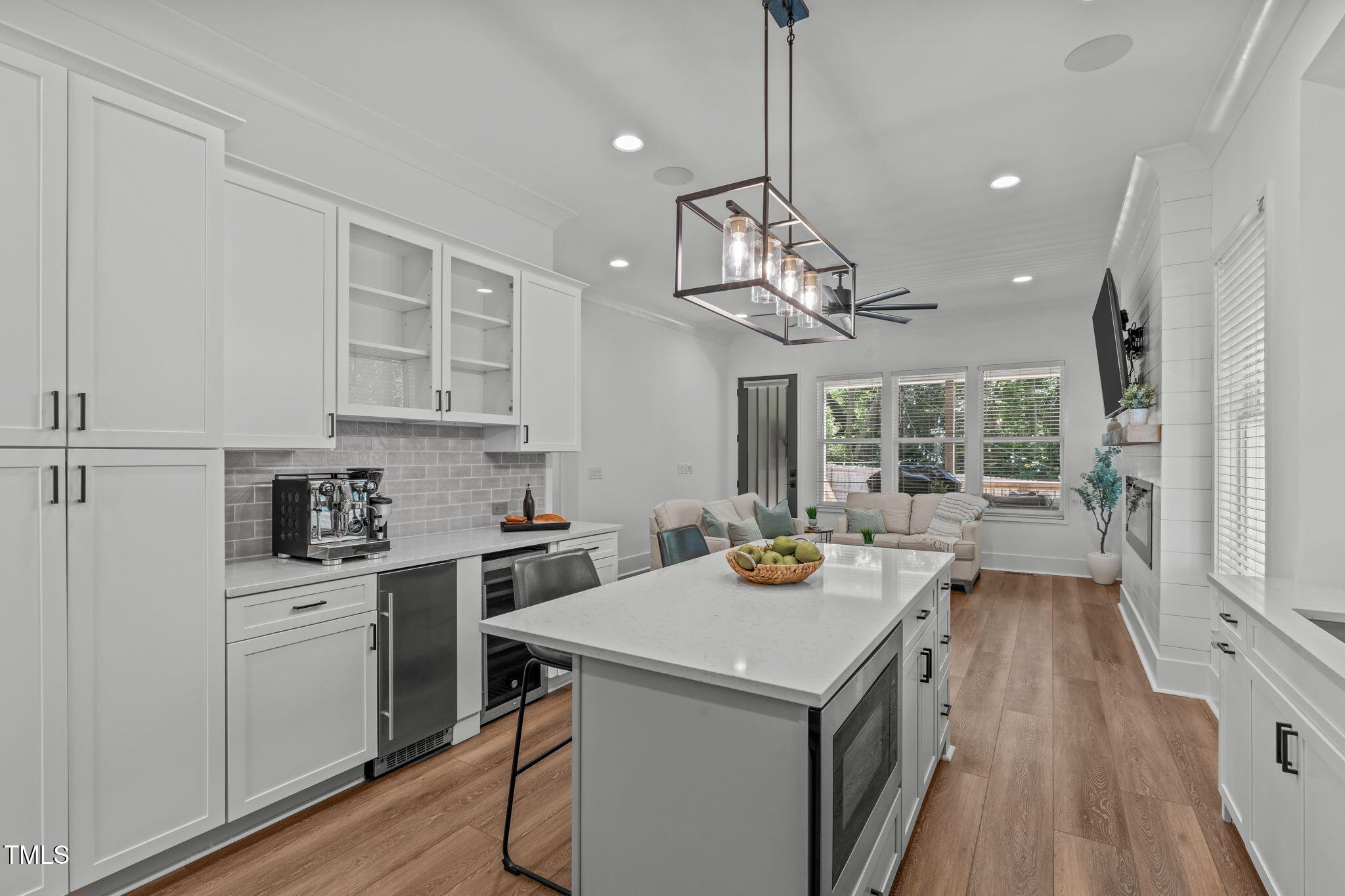 415 1st Street Property Photo 11