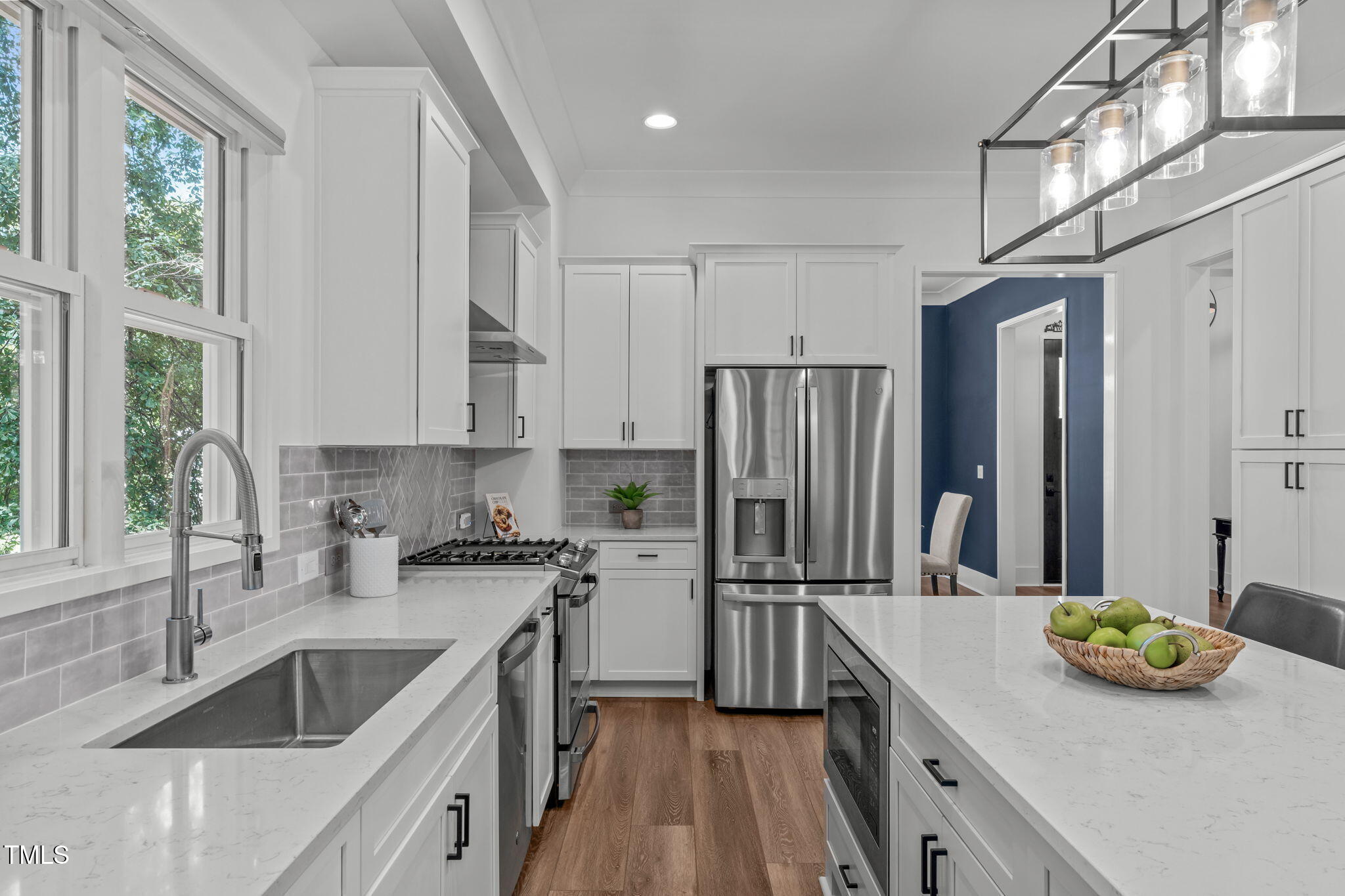 415 1st Street Property Photo 12