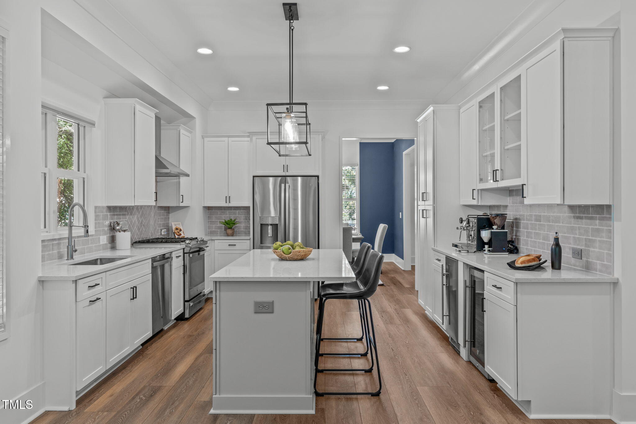 415 1st Street Property Photo 14