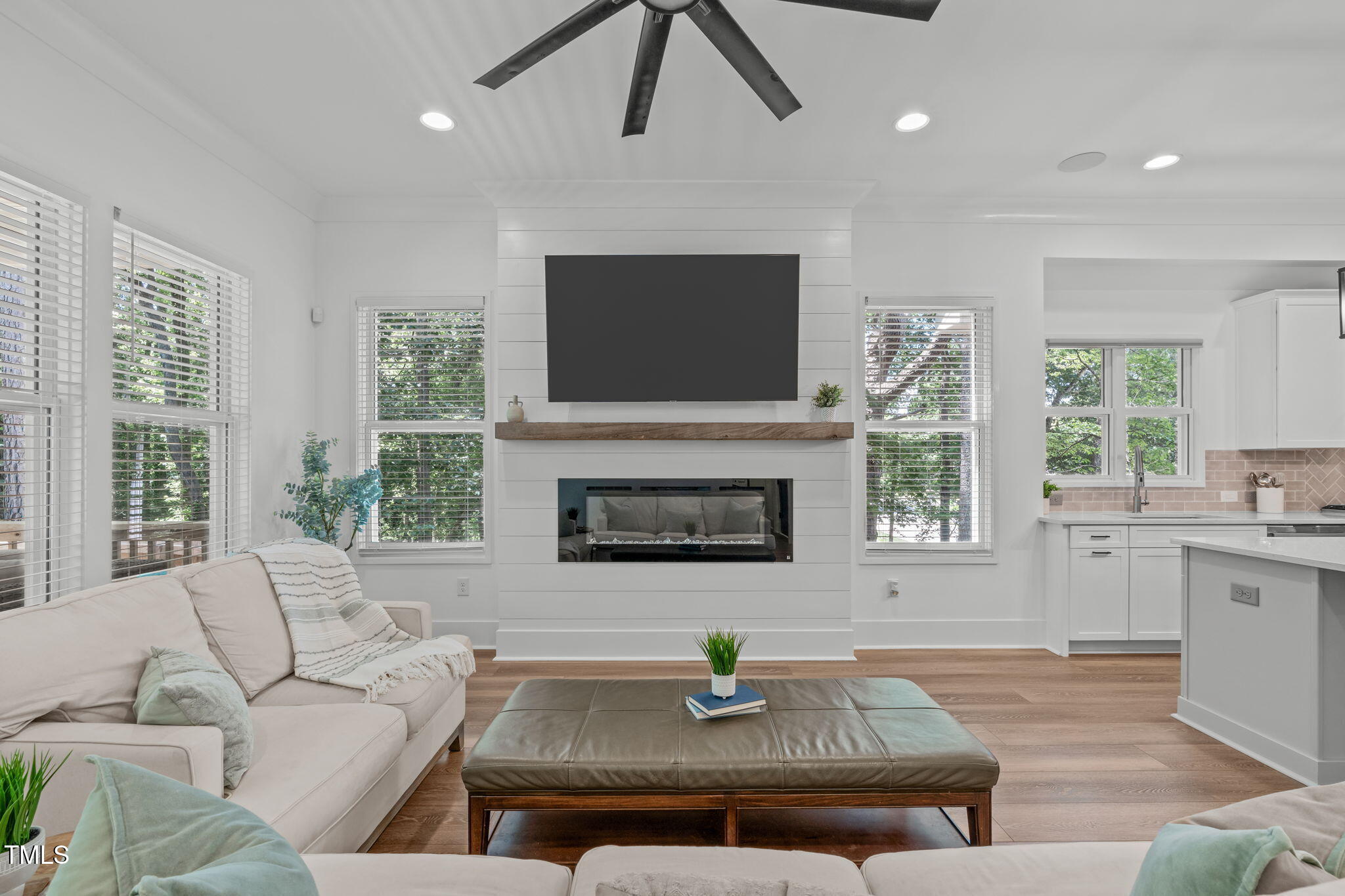 415 1st Street Property Photo 16