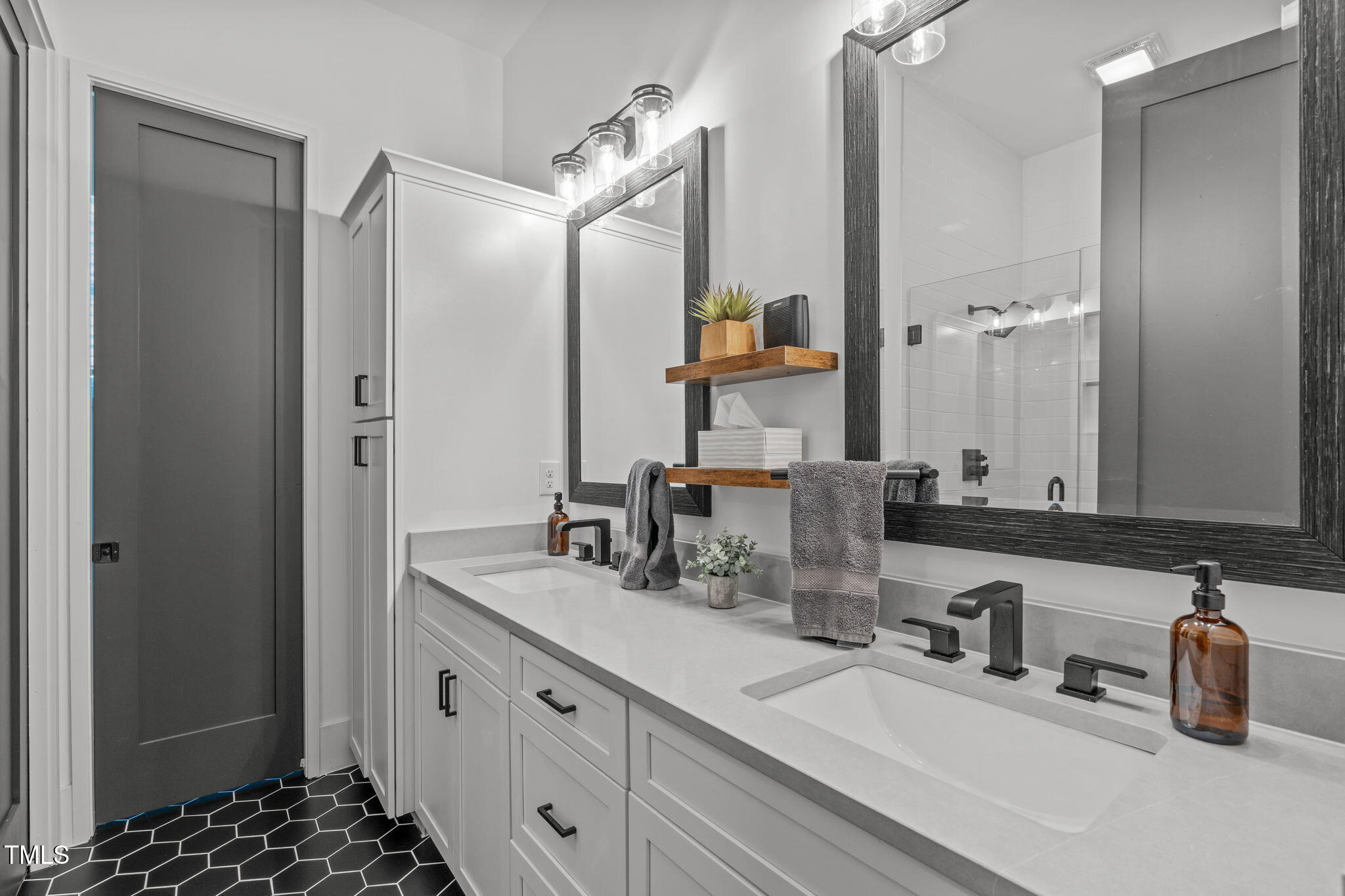 415 1st Street Property Photo 25