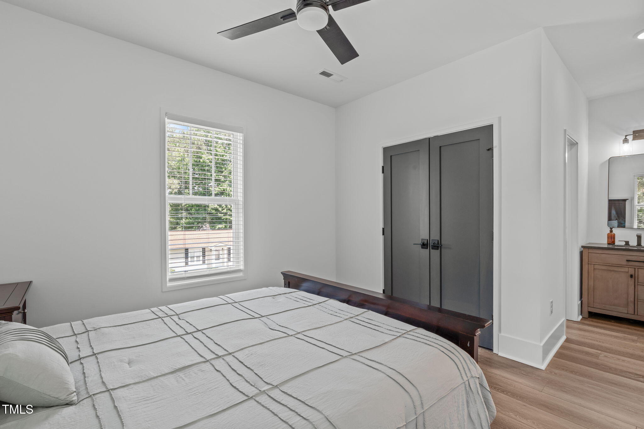 415 1st Street Property Photo 32