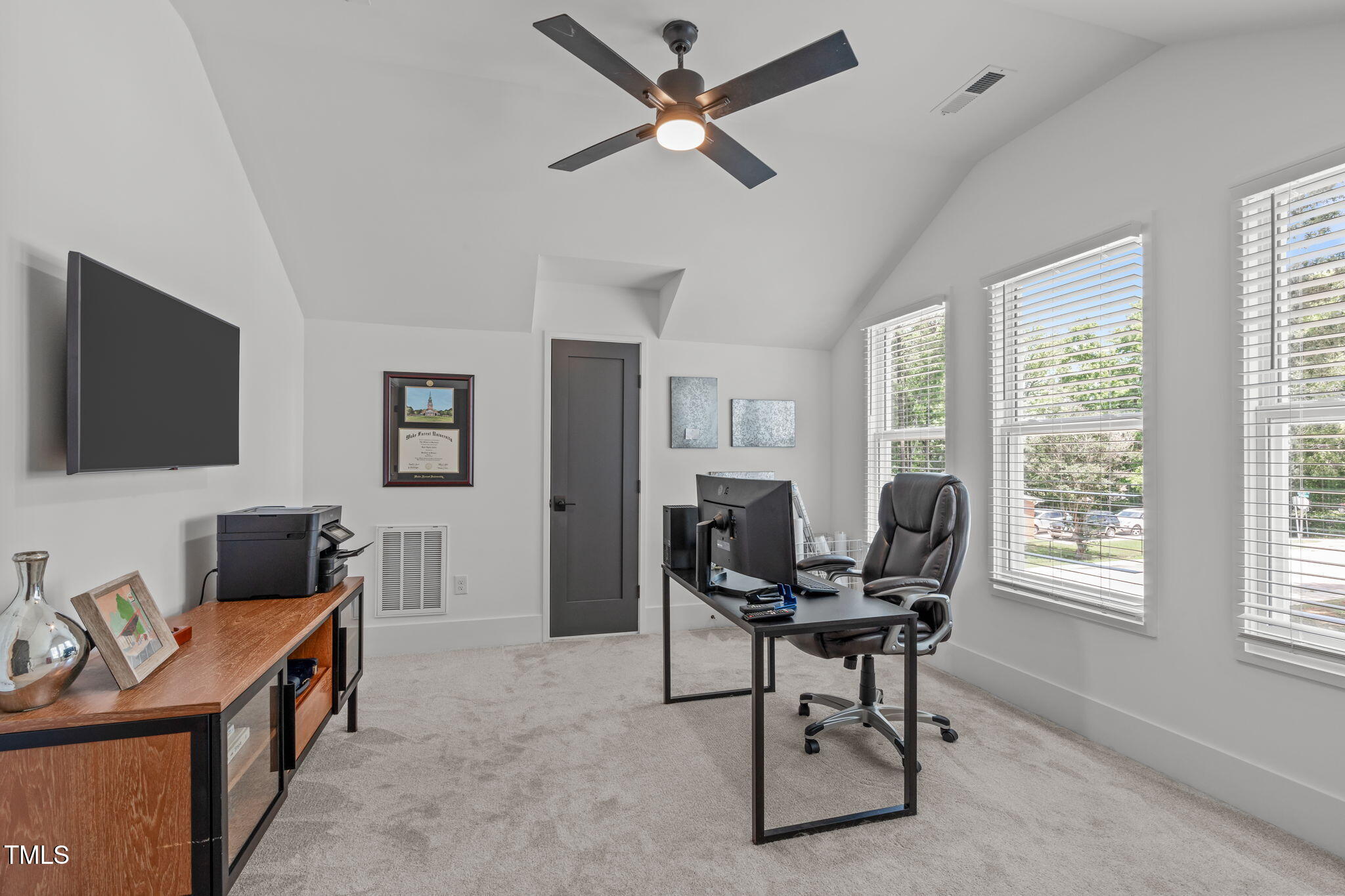 415 1st Street Property Photo 40