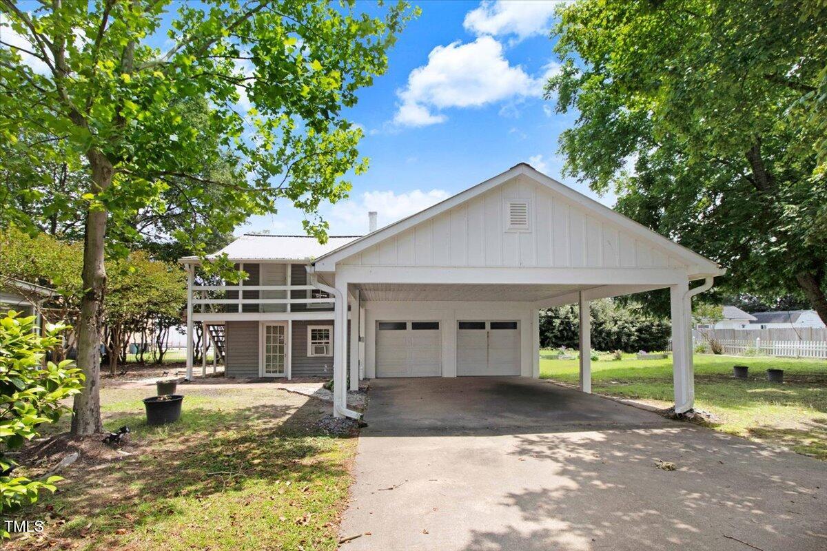125 W Pine Street Property Photo 7