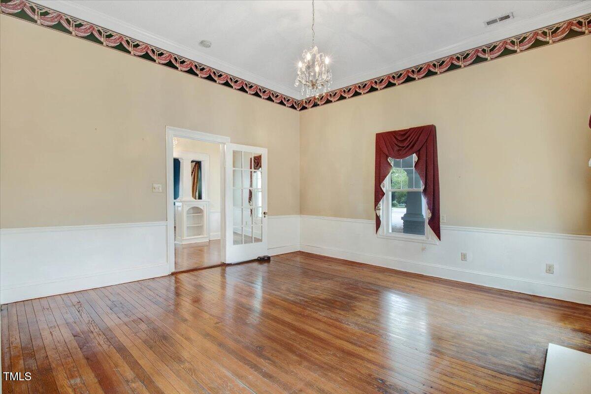 125 W Pine Street Property Photo 23
