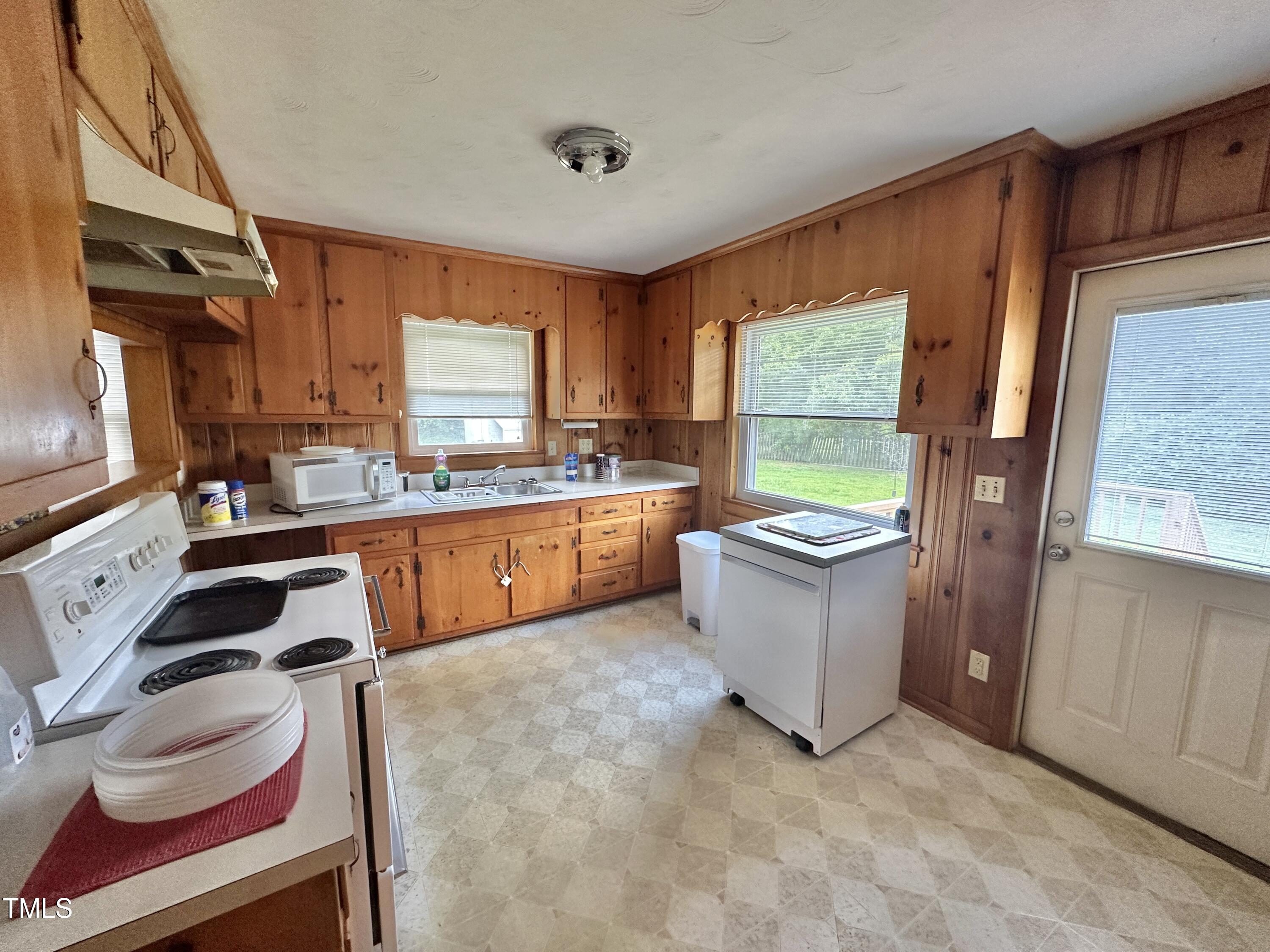 4796 Covered Bridge Road Property Photo 6