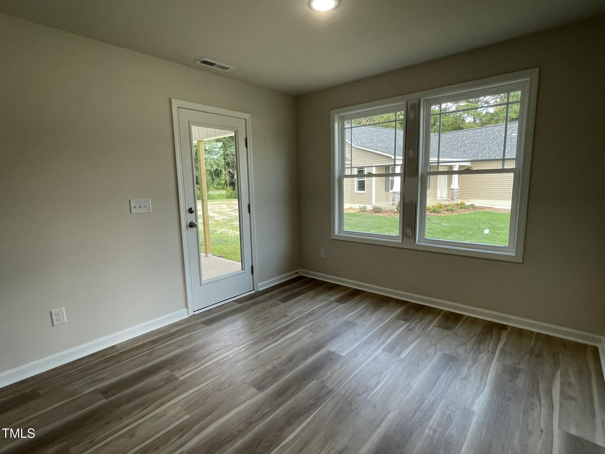 175 Oakfield Trace Drive Property Photo 14