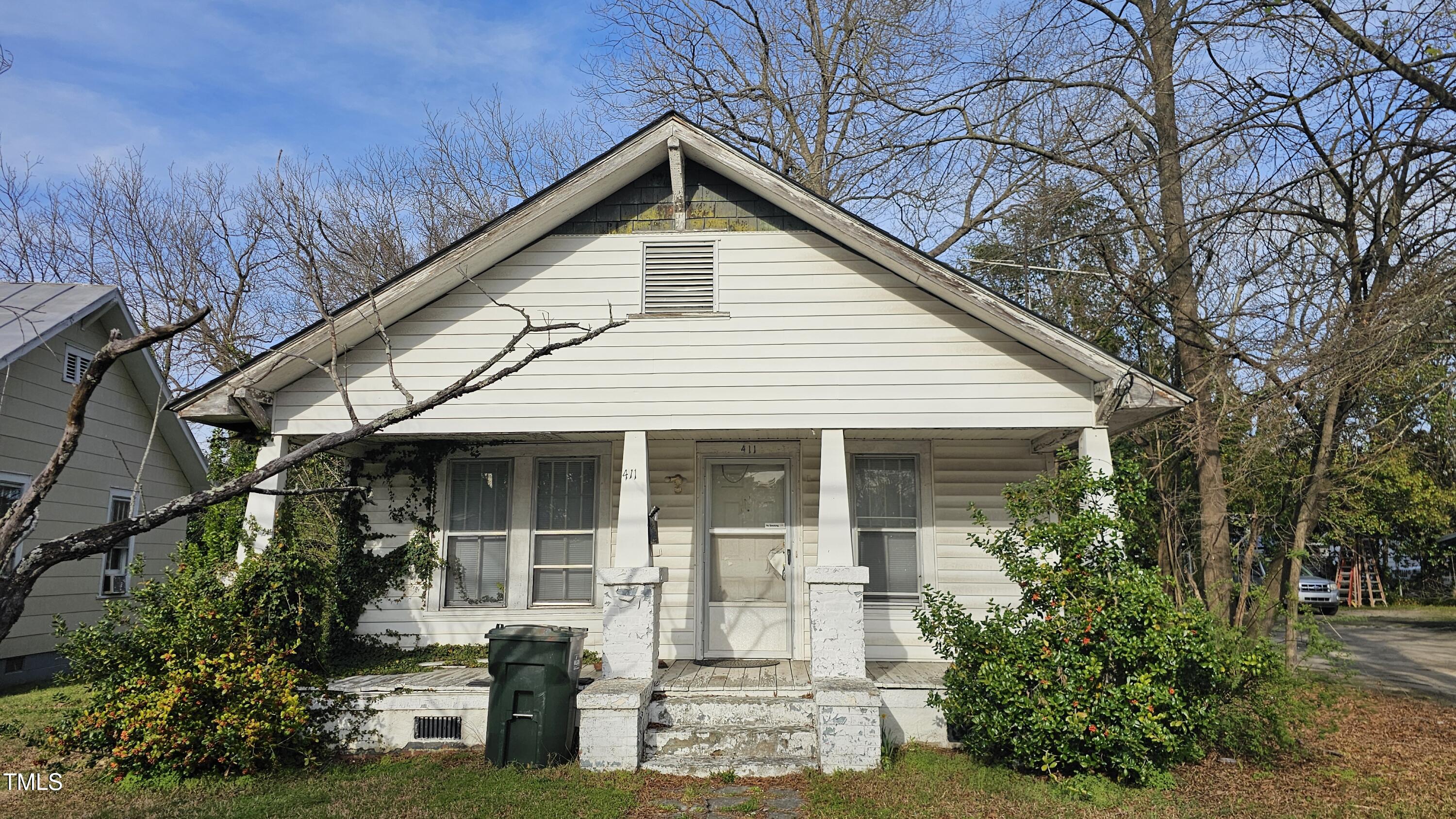 411 Fairview Avenue Sw Property Photo 1