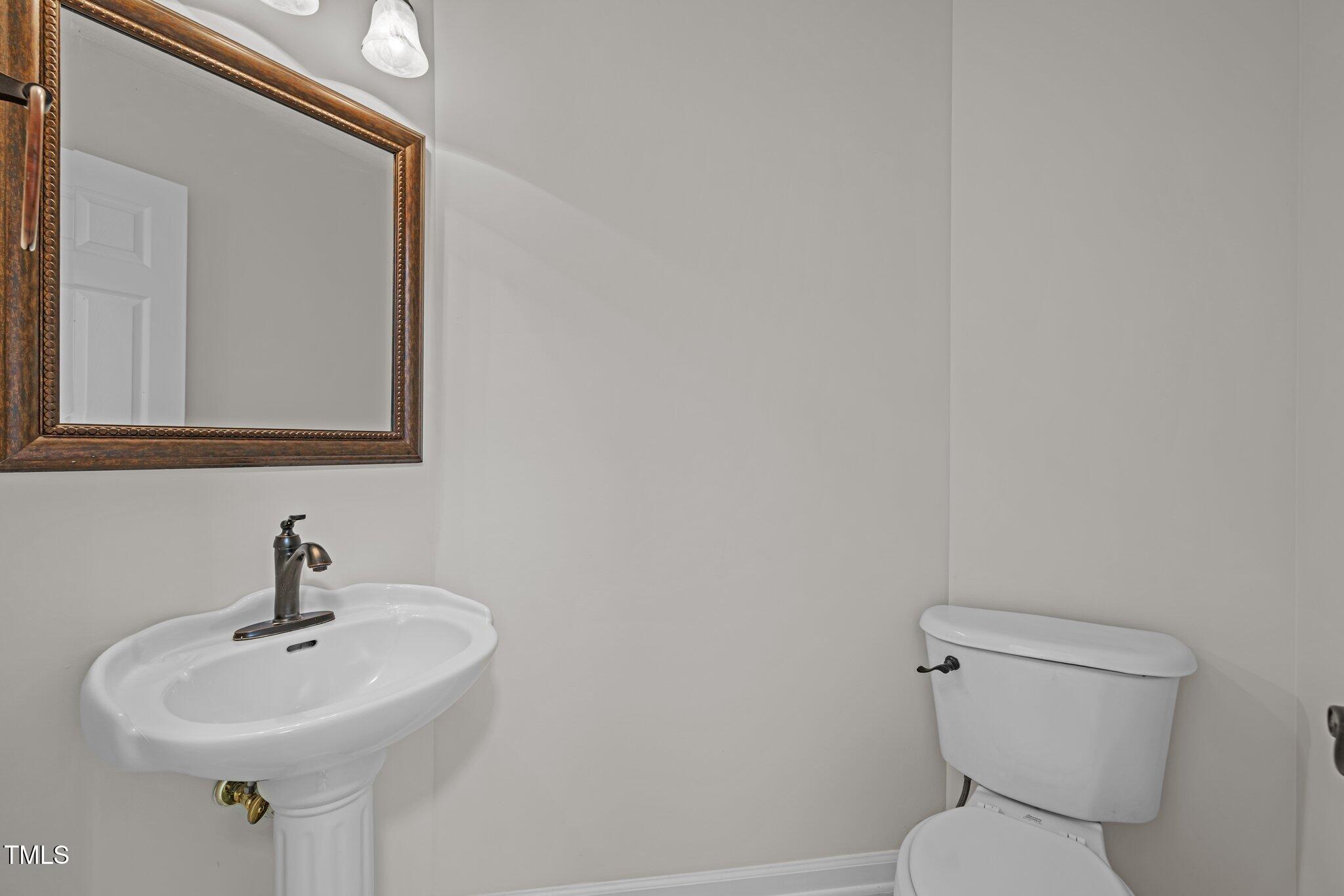 103 Burham Court Property Photo 11